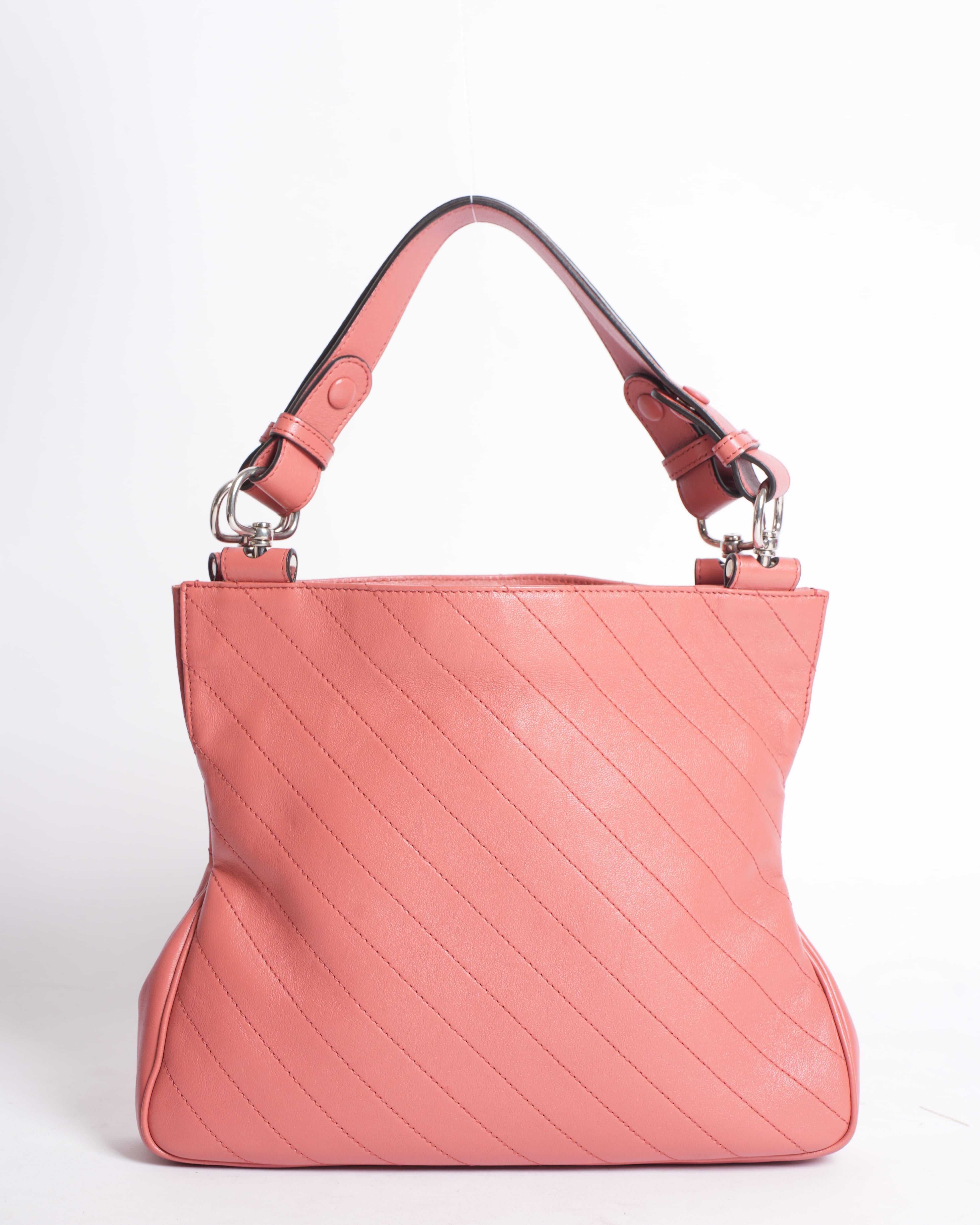 Gucci Pink Quilted Leather Blondie Shoulder Bag in Pink