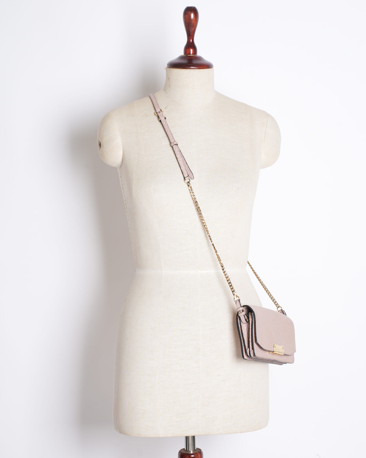 Burberry Crossbody Wallet in Pink