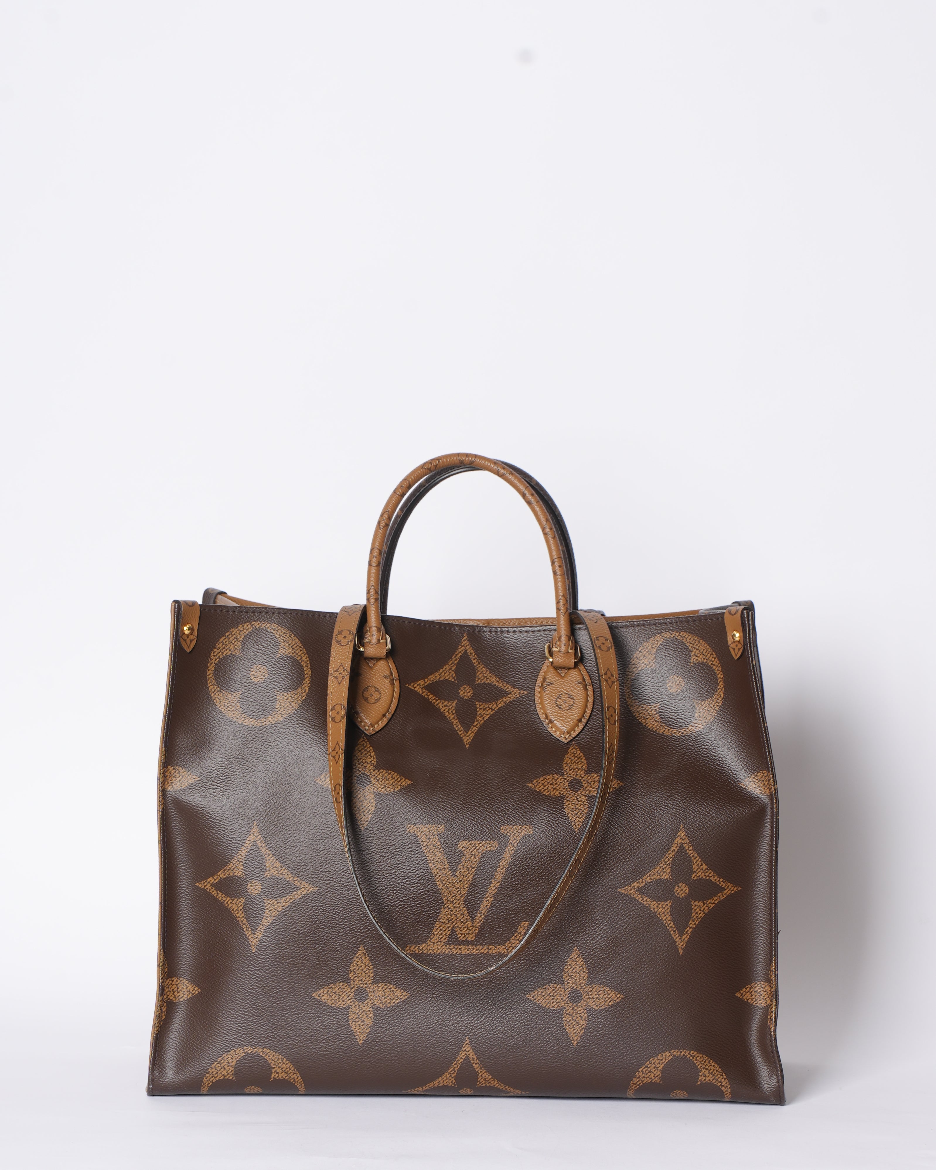 Louis Vuitton On The Go MM Bag