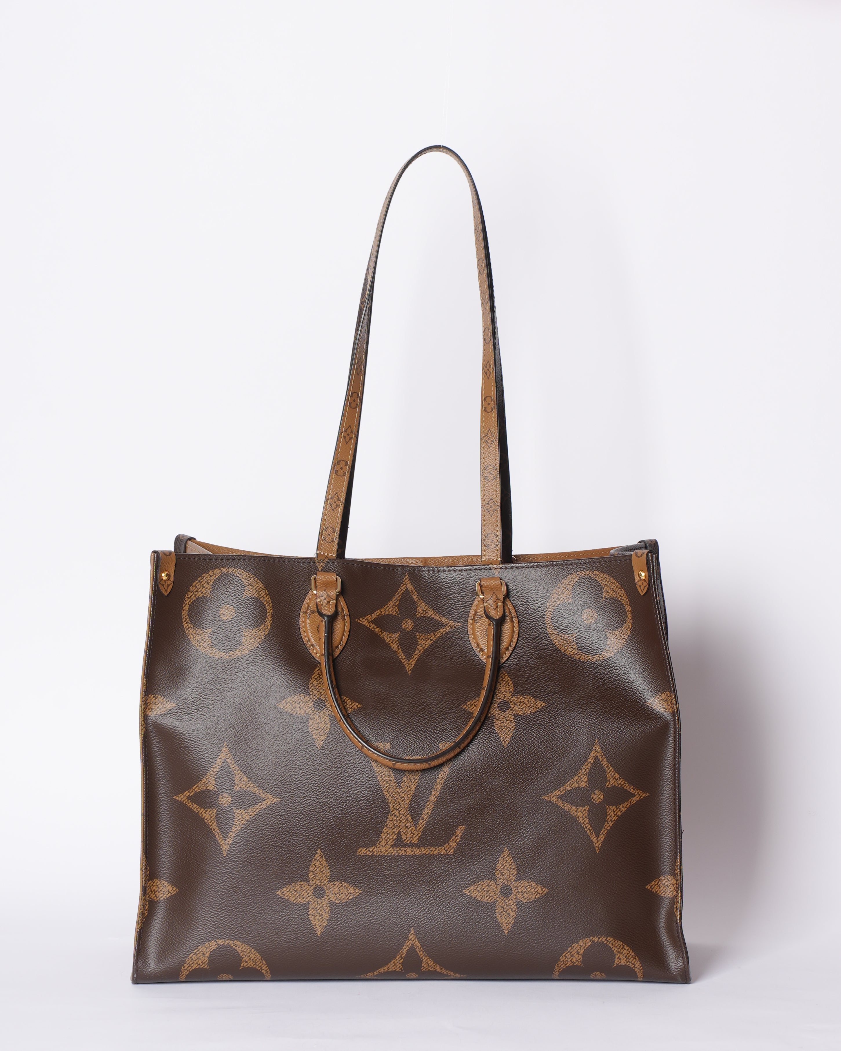 Louis Vuitton On The Go MM Bag