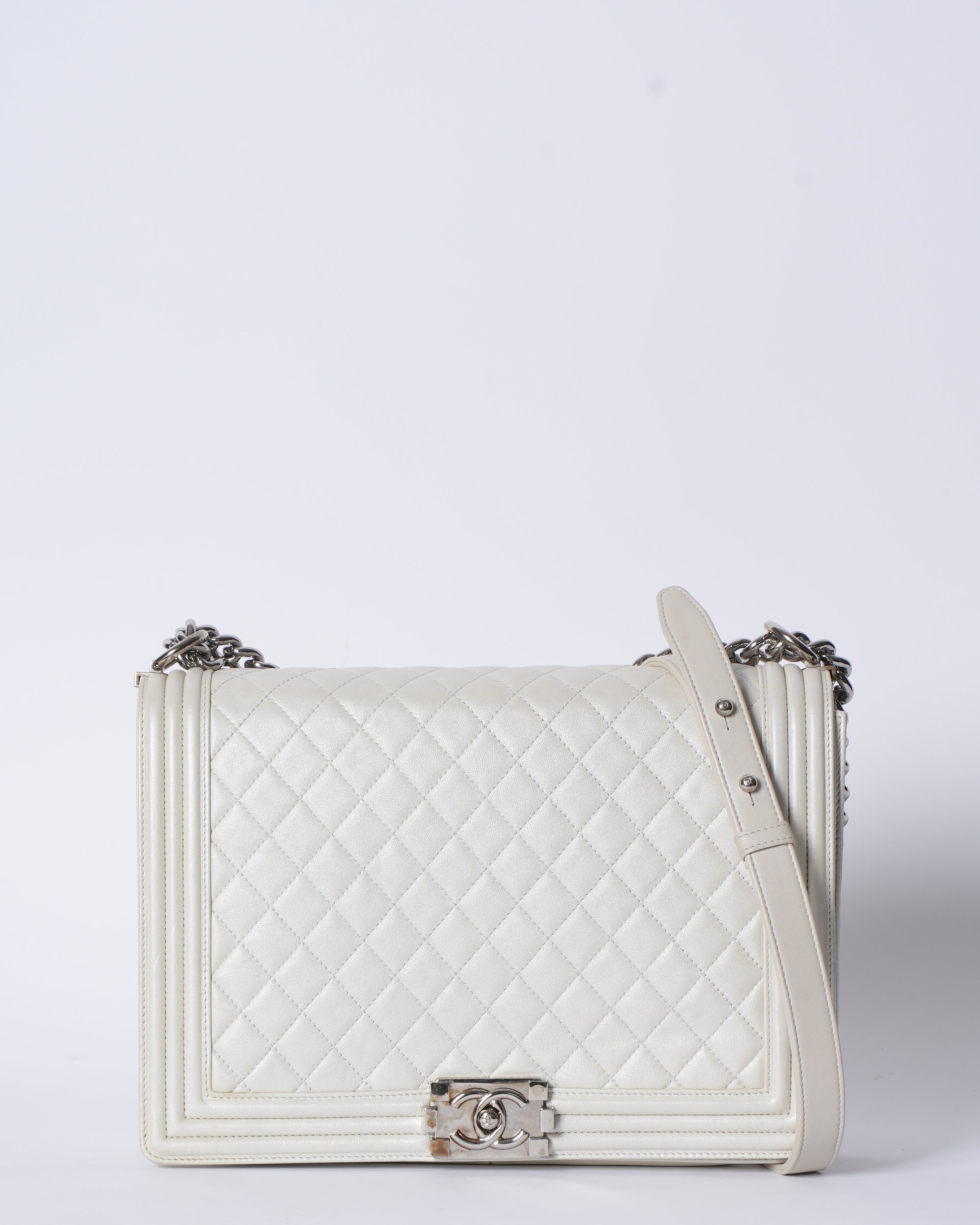 Chanel Boy Large Leather Handbag In White