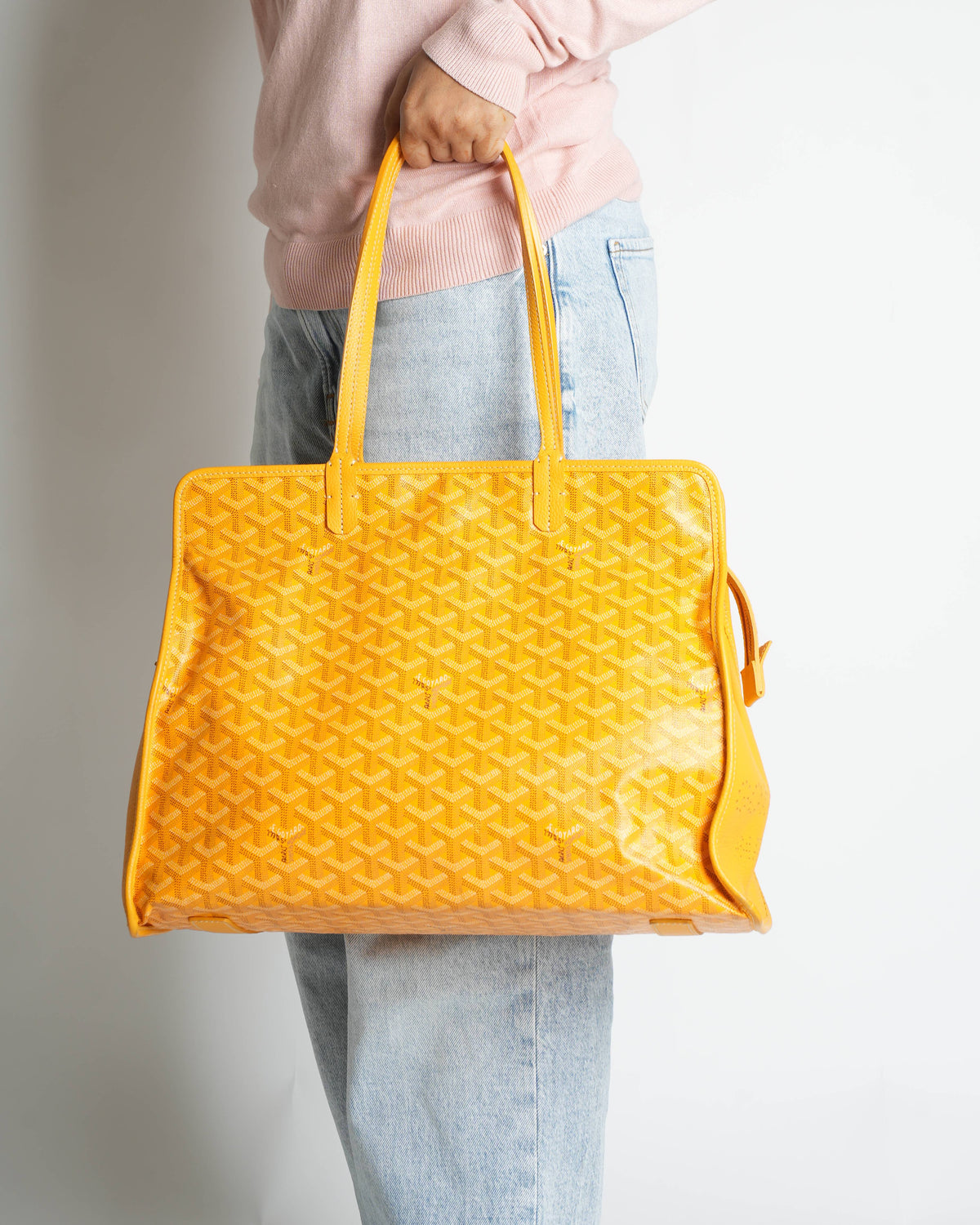 Goyard hardy pm tote bag in yellow
