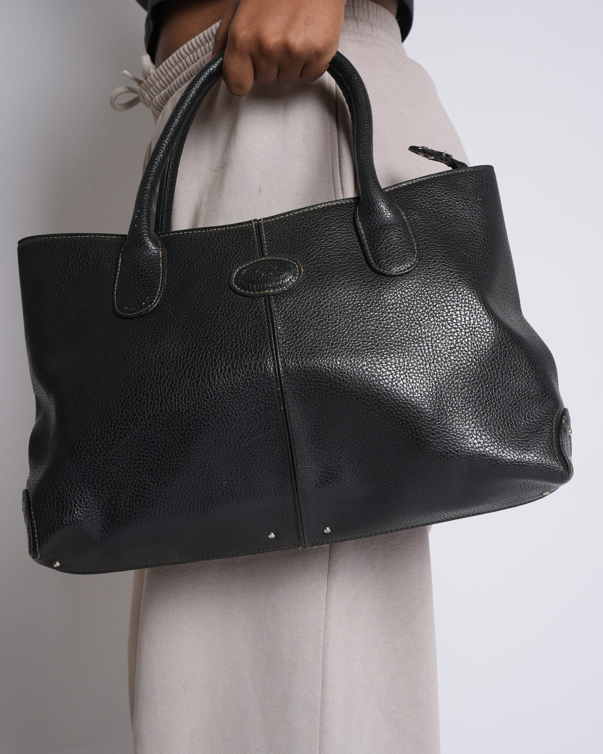 Tod's medium black leather tote bag