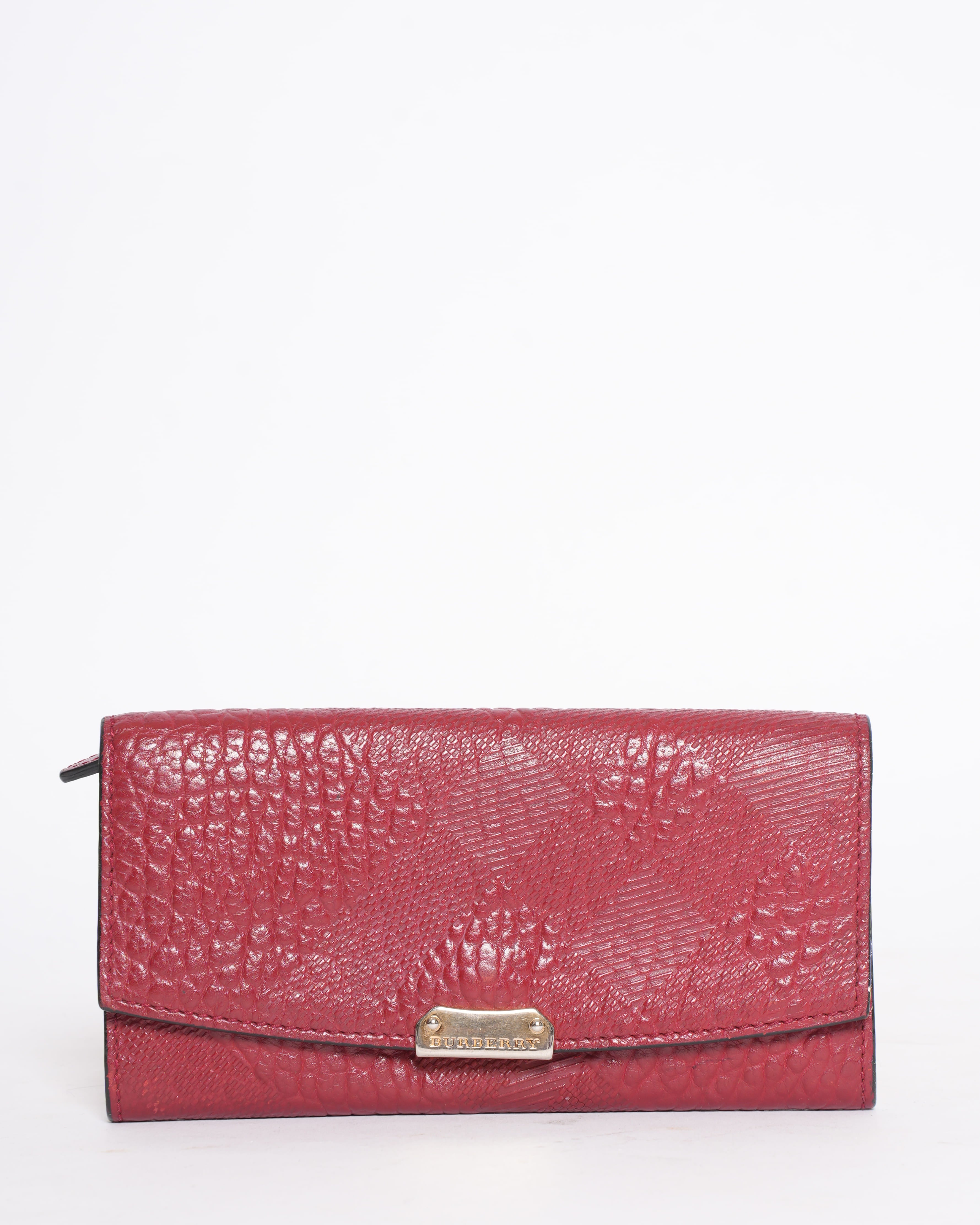 Burberry Women's Wallet in Red