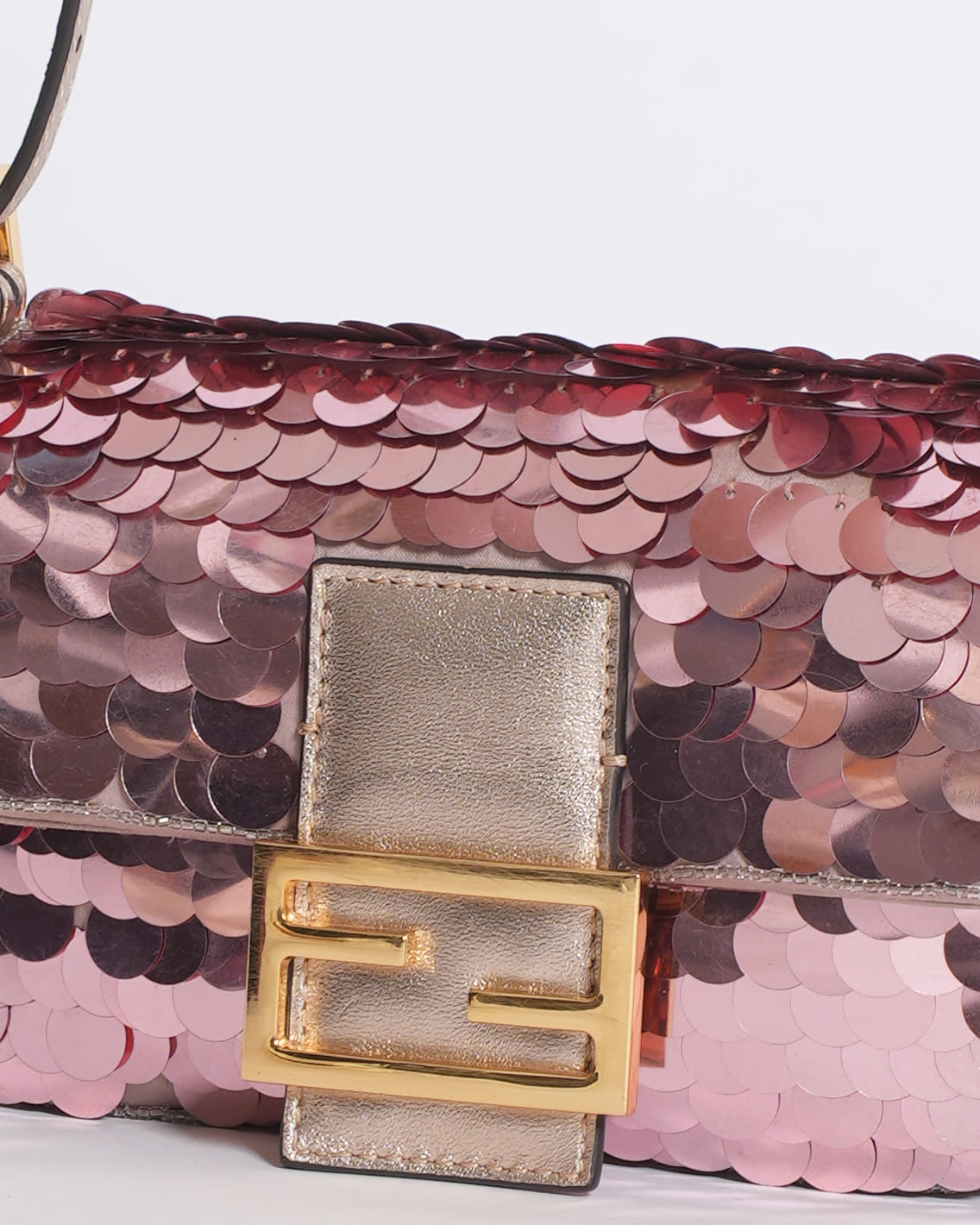 Fendi Sequins Baguette In Pink
