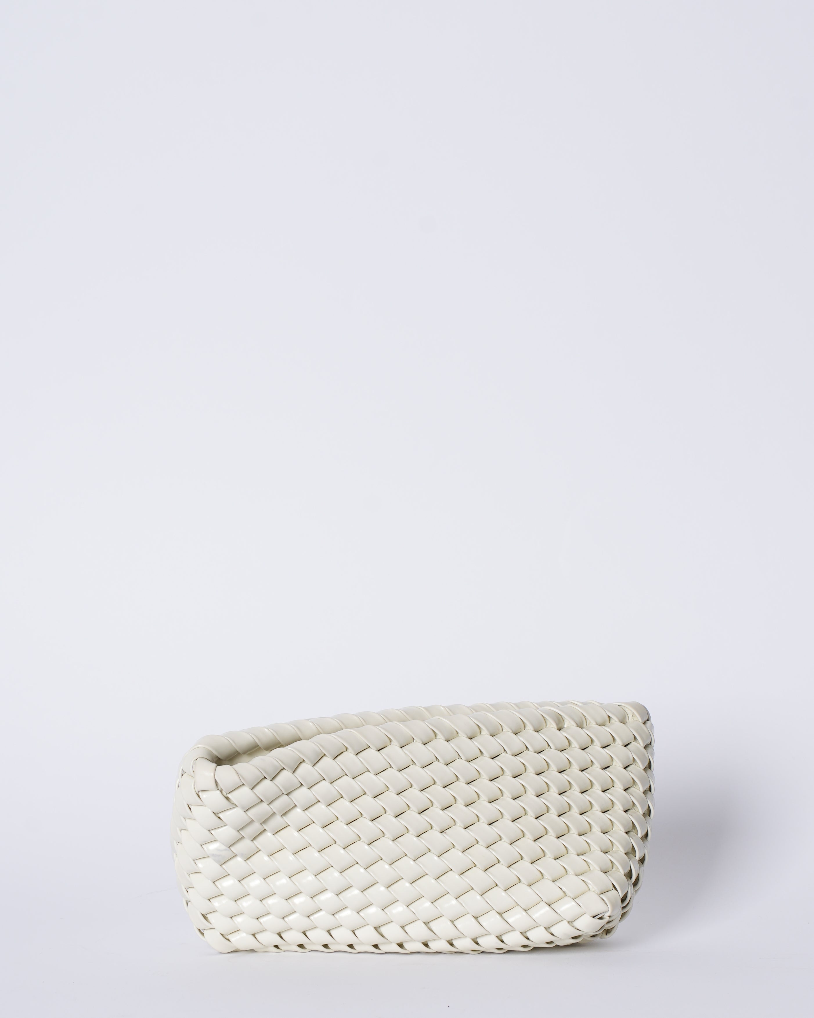 Bottega veneta white Intrecciato structure Clutch