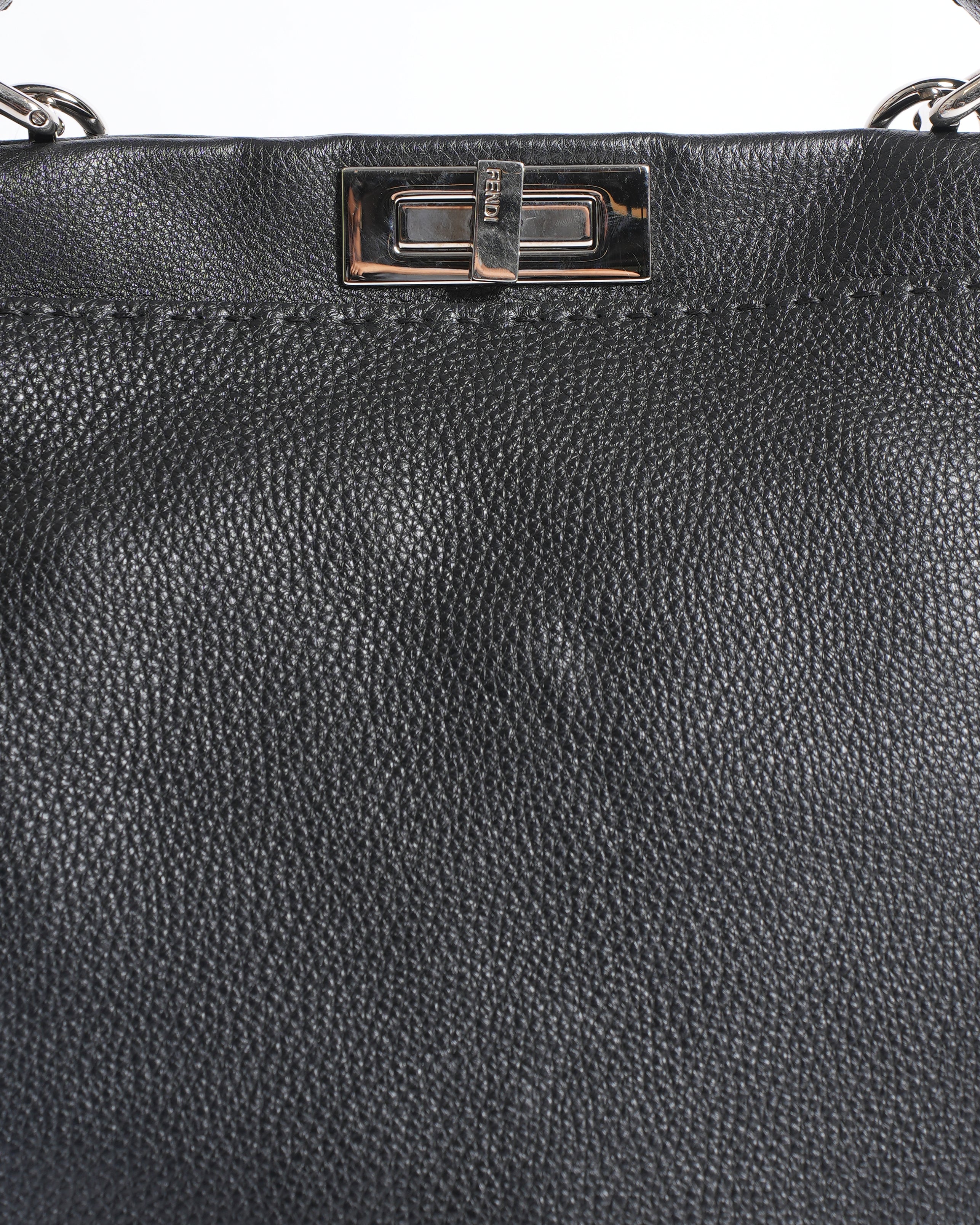 Fendi Peekaboo Leather Handbag In Black