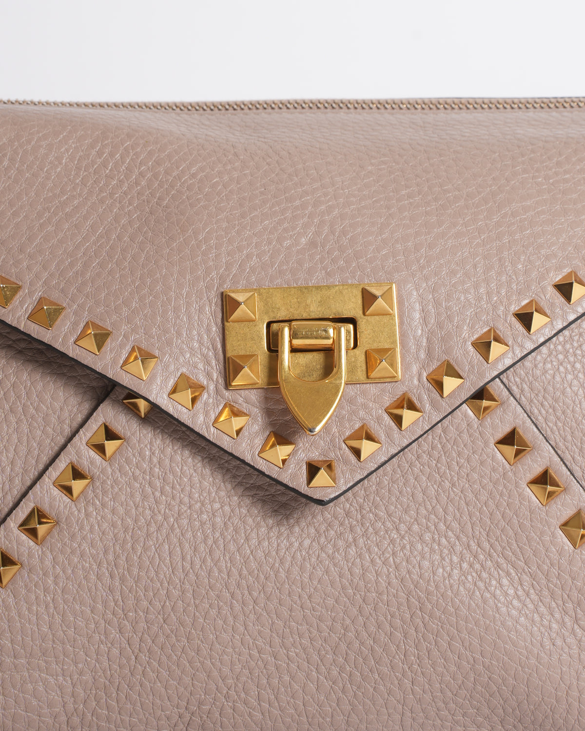 Valentino rockstud hype grainy leather shoulder bag