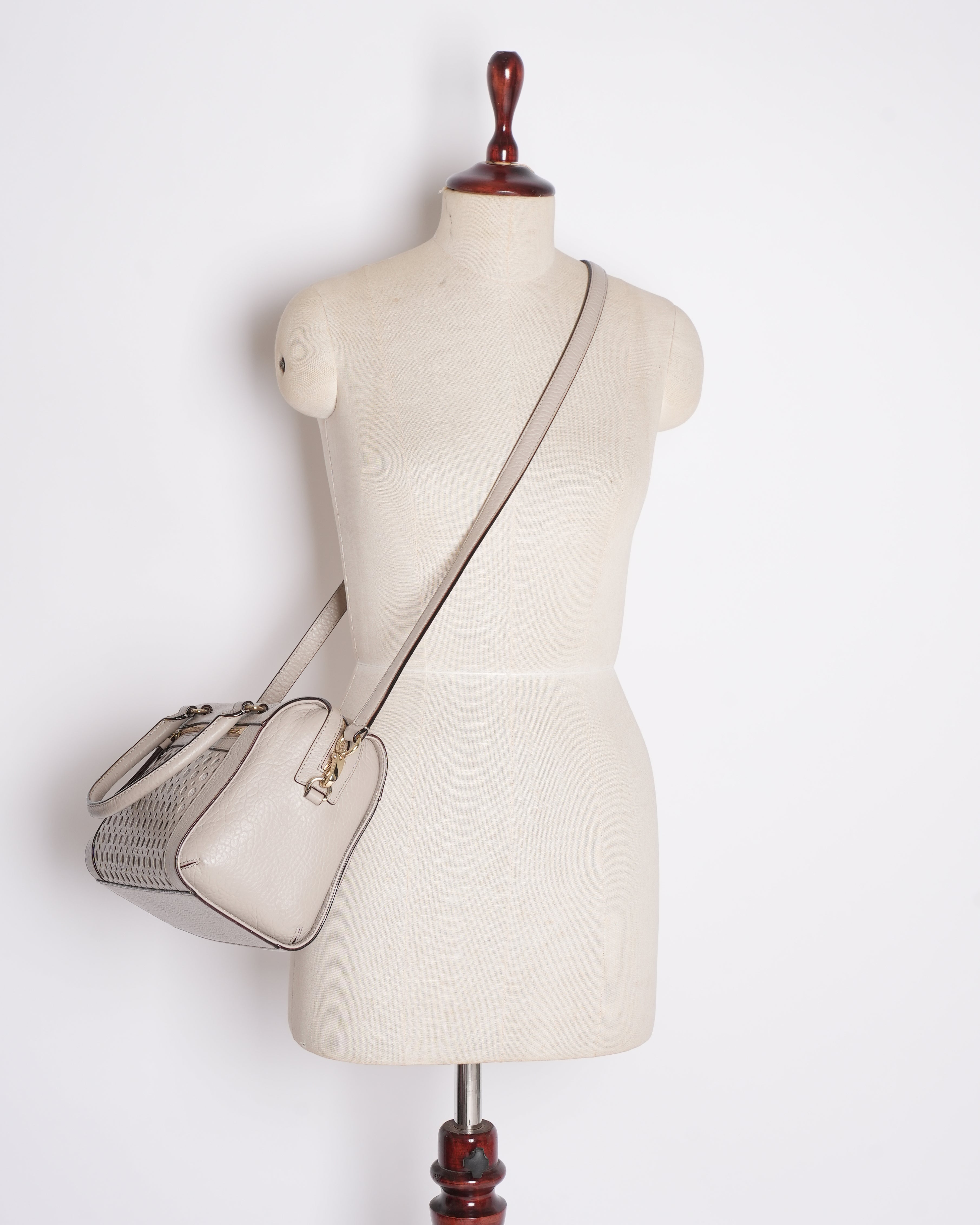 Kate spade perri lane bubbles delaney leather satchel