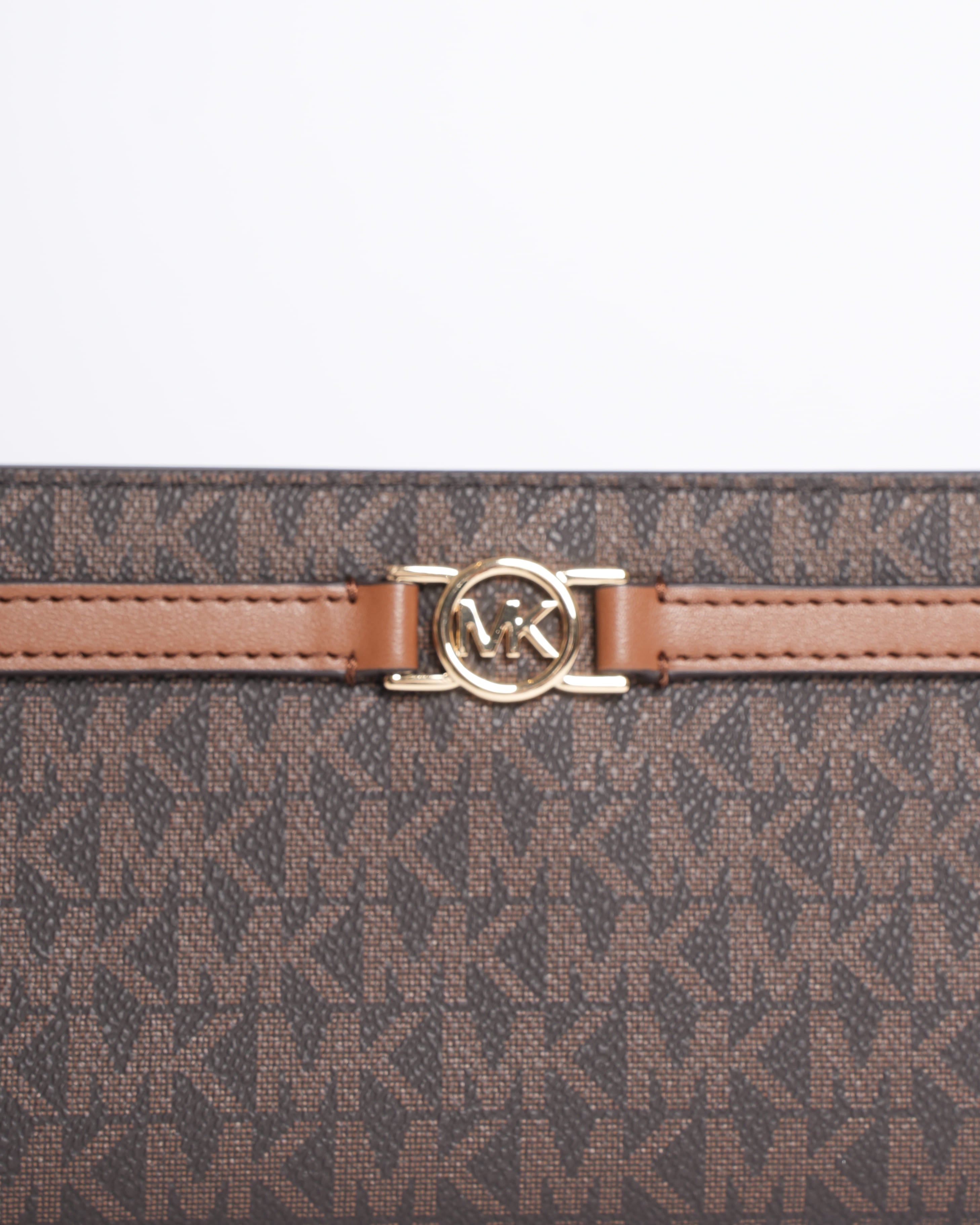New Michael Kors Monogram Wallet in Brown