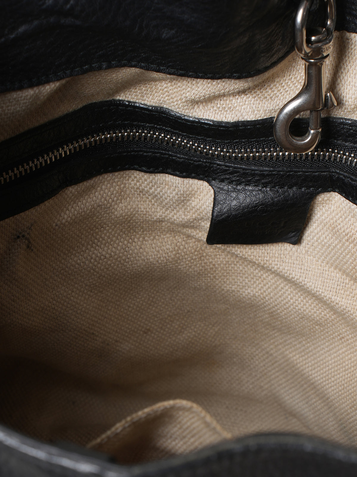 Gucci Black Pebbled Leather Studded Soho Chain Tote