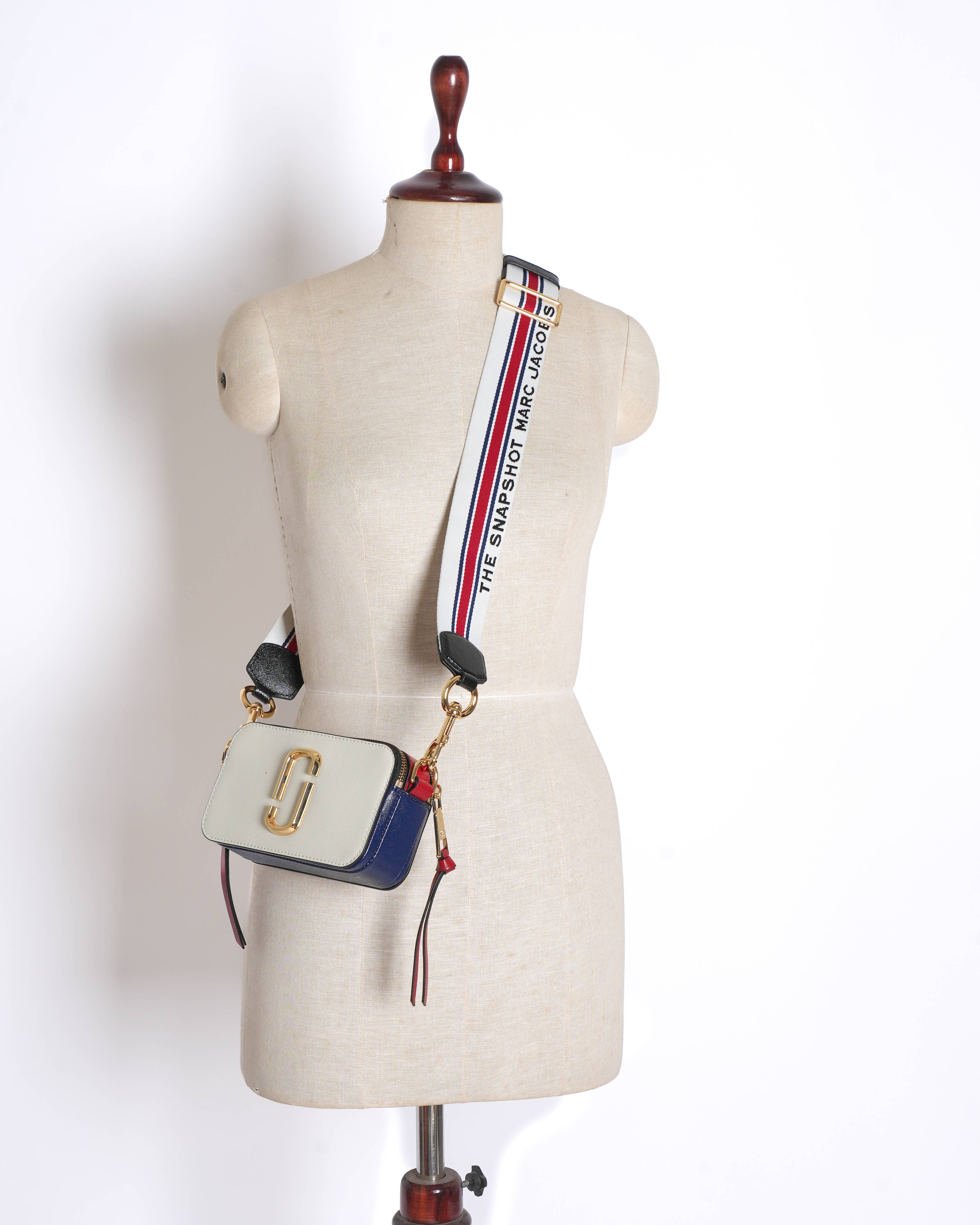 Marc Jacobs the snap shot Crossbody bag in white