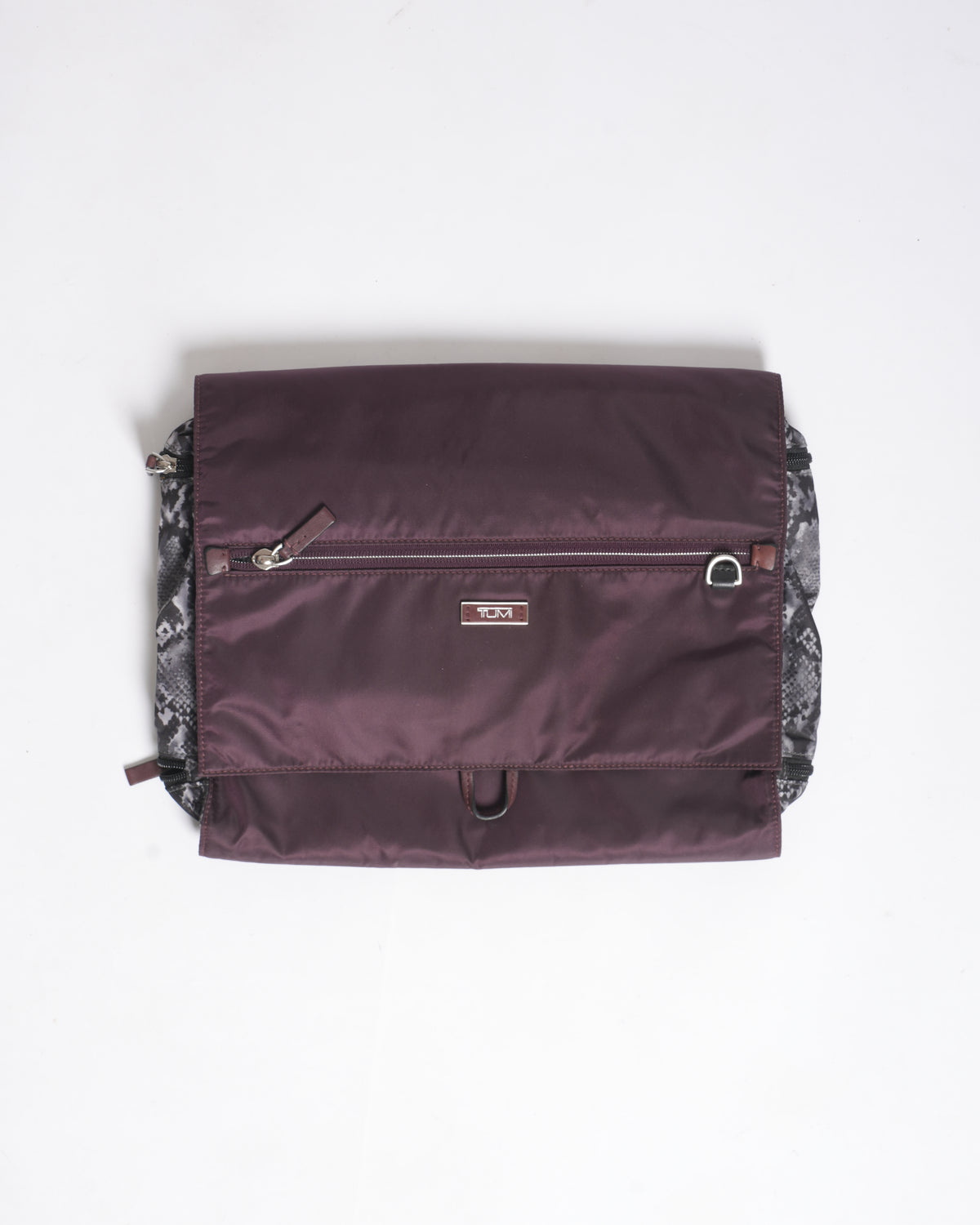 Tumi cosmetic pouch