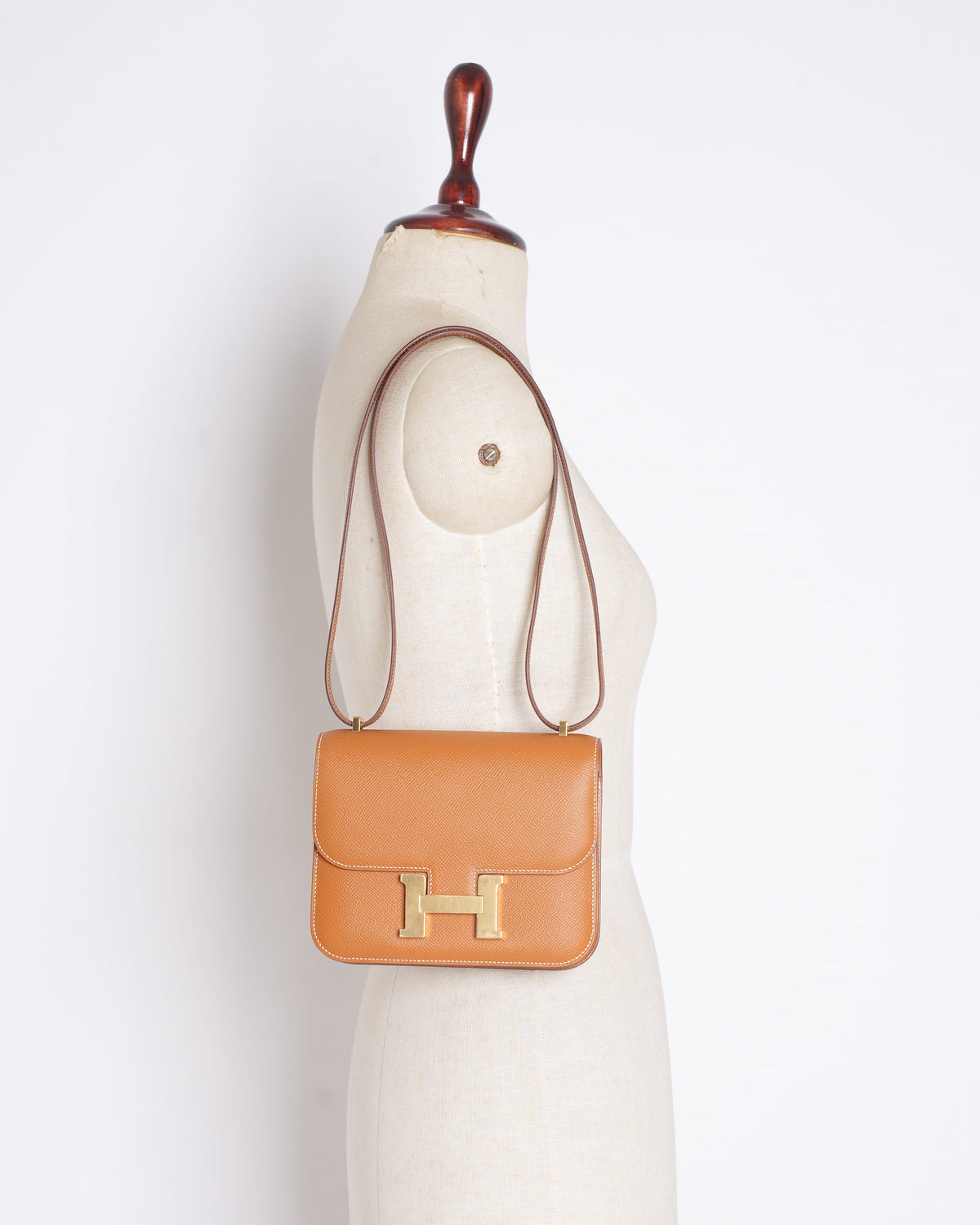 New Hermes Constance 18 In Brown With Gold Tone Hardware