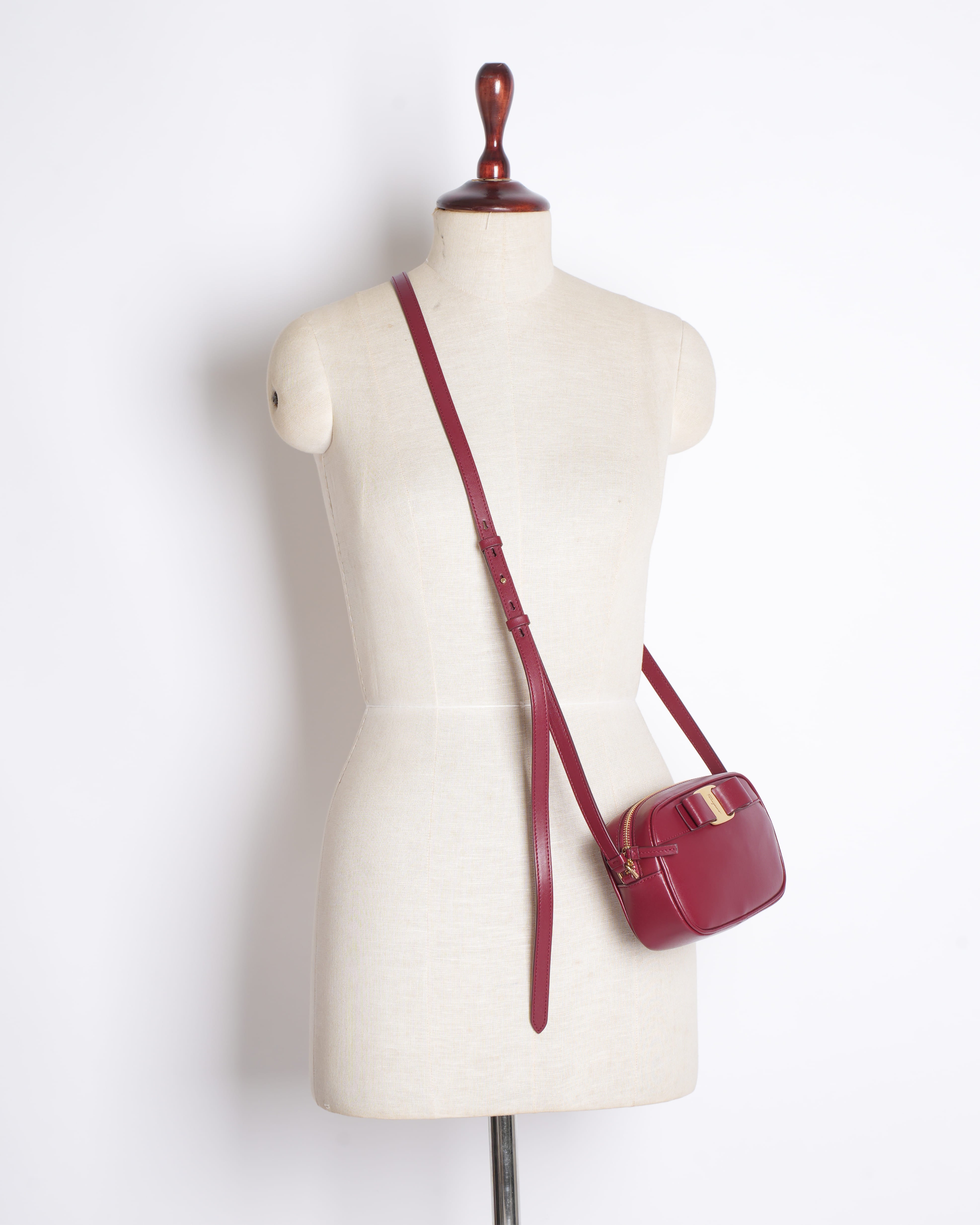 New Salvatore Ferragamo Vara Bow Camera Bag