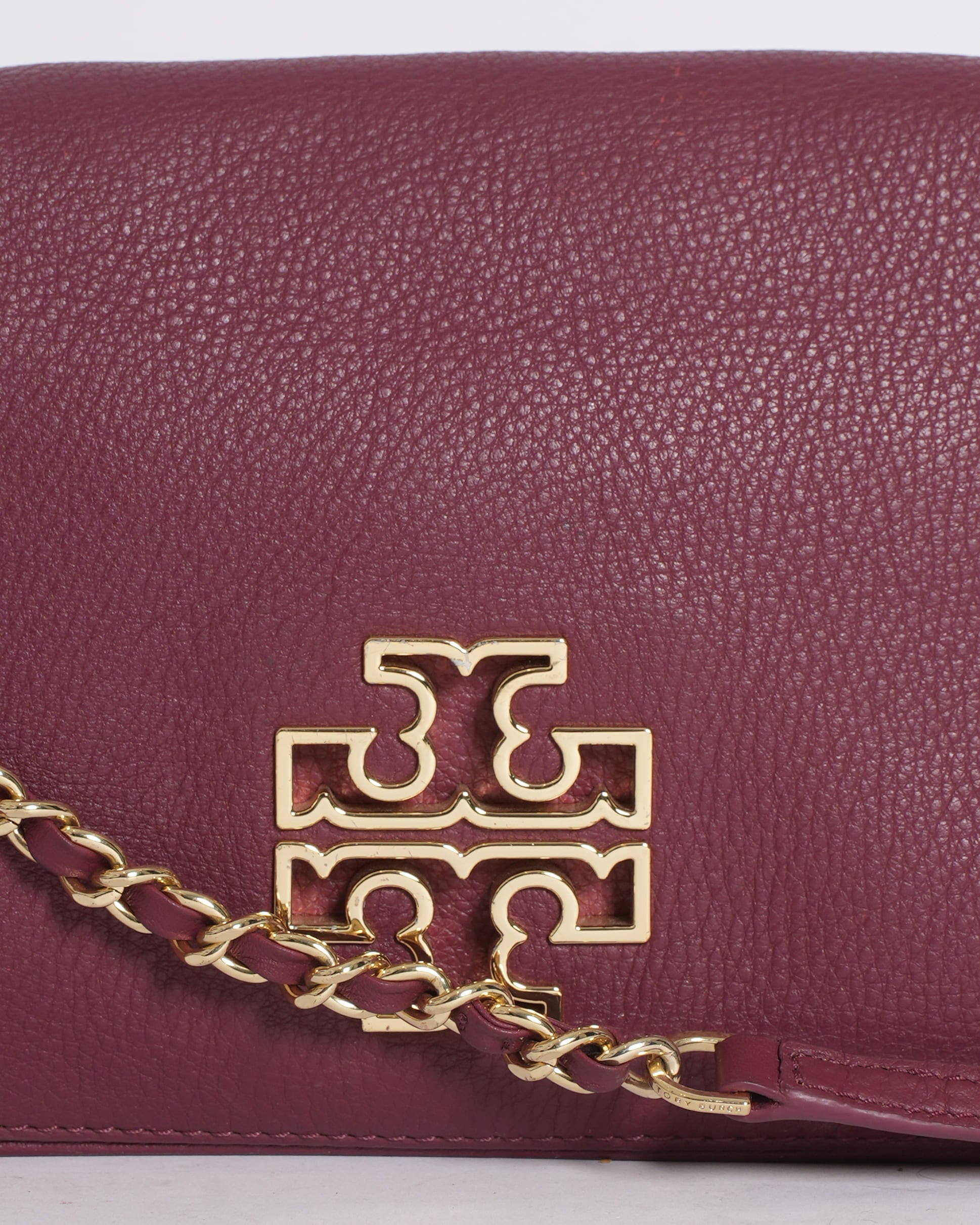 Tory Burch Flap Clutch In Maroon