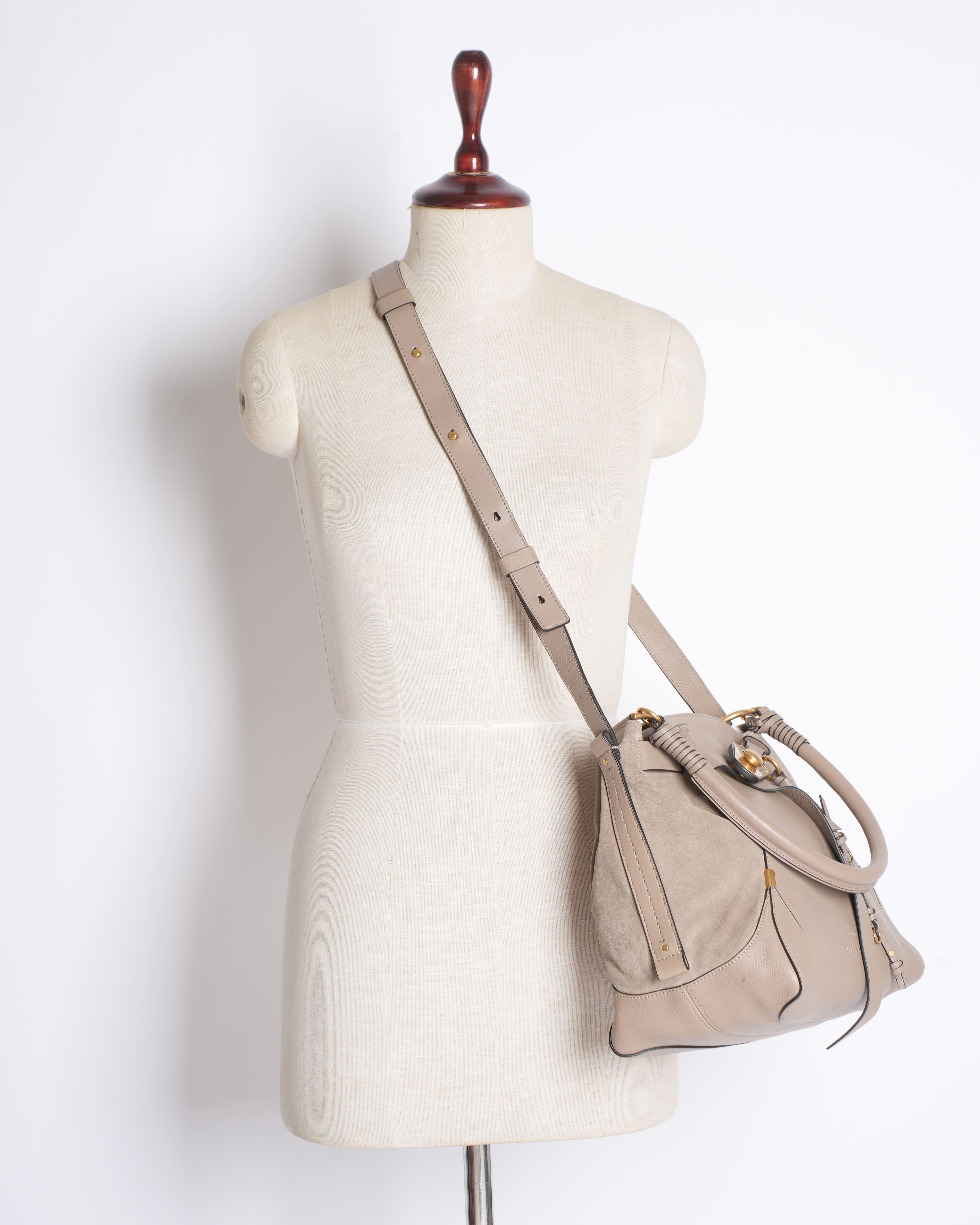 Chloé Qwen Bucket Leather Shoulder Bag