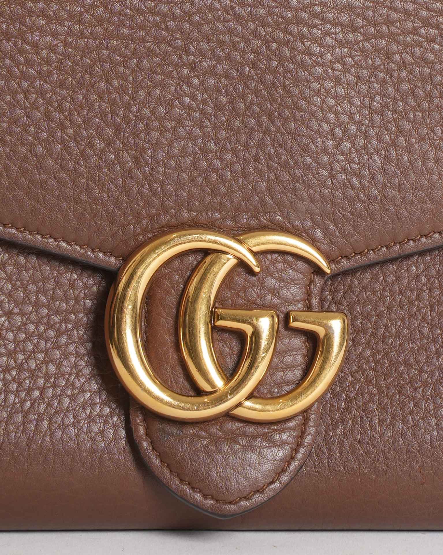 Gucci GG marmont wallet on chain bag
