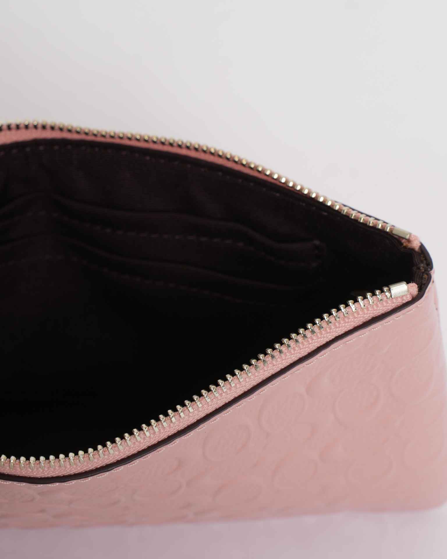 Coach Wristlet In Signature Leather