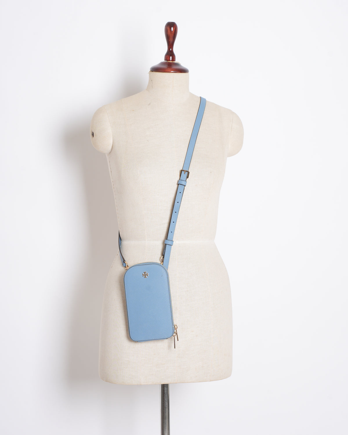 Tory Burch Emerson Phone Crossbody in leather