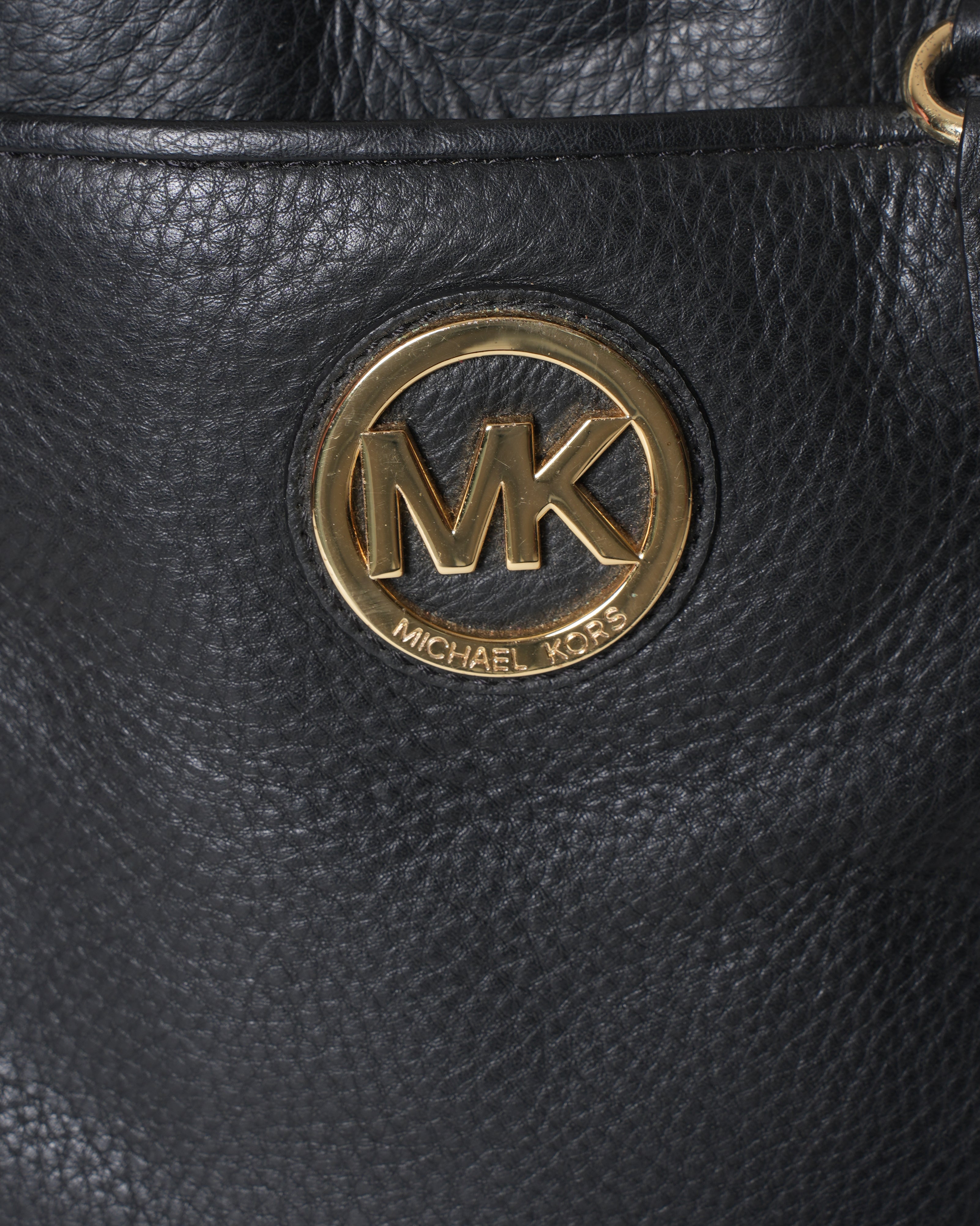 Online Michael Kors Black And Gold Leather Cross Body Purse