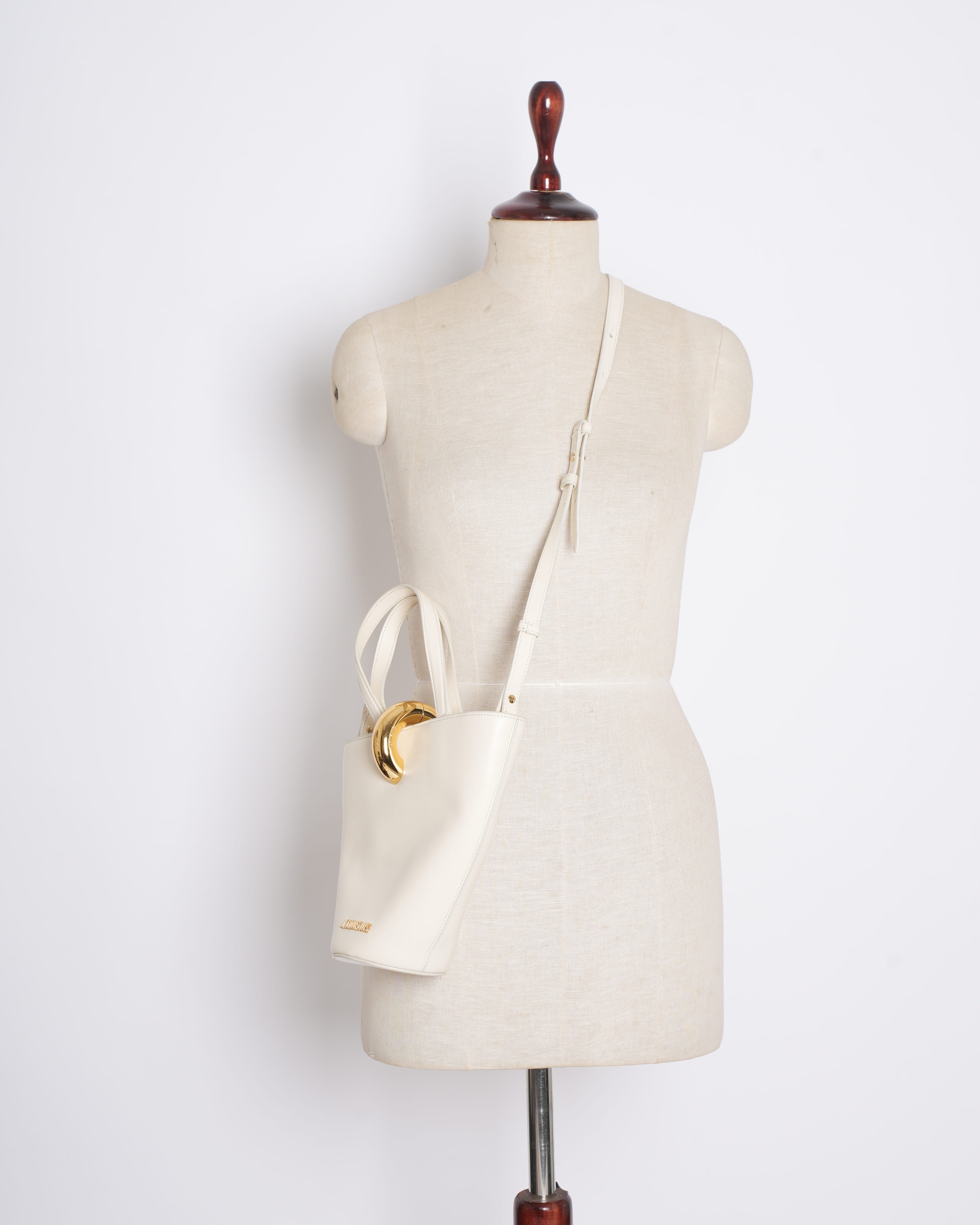 New Jacquemus Le Petit Bambola white leather bag