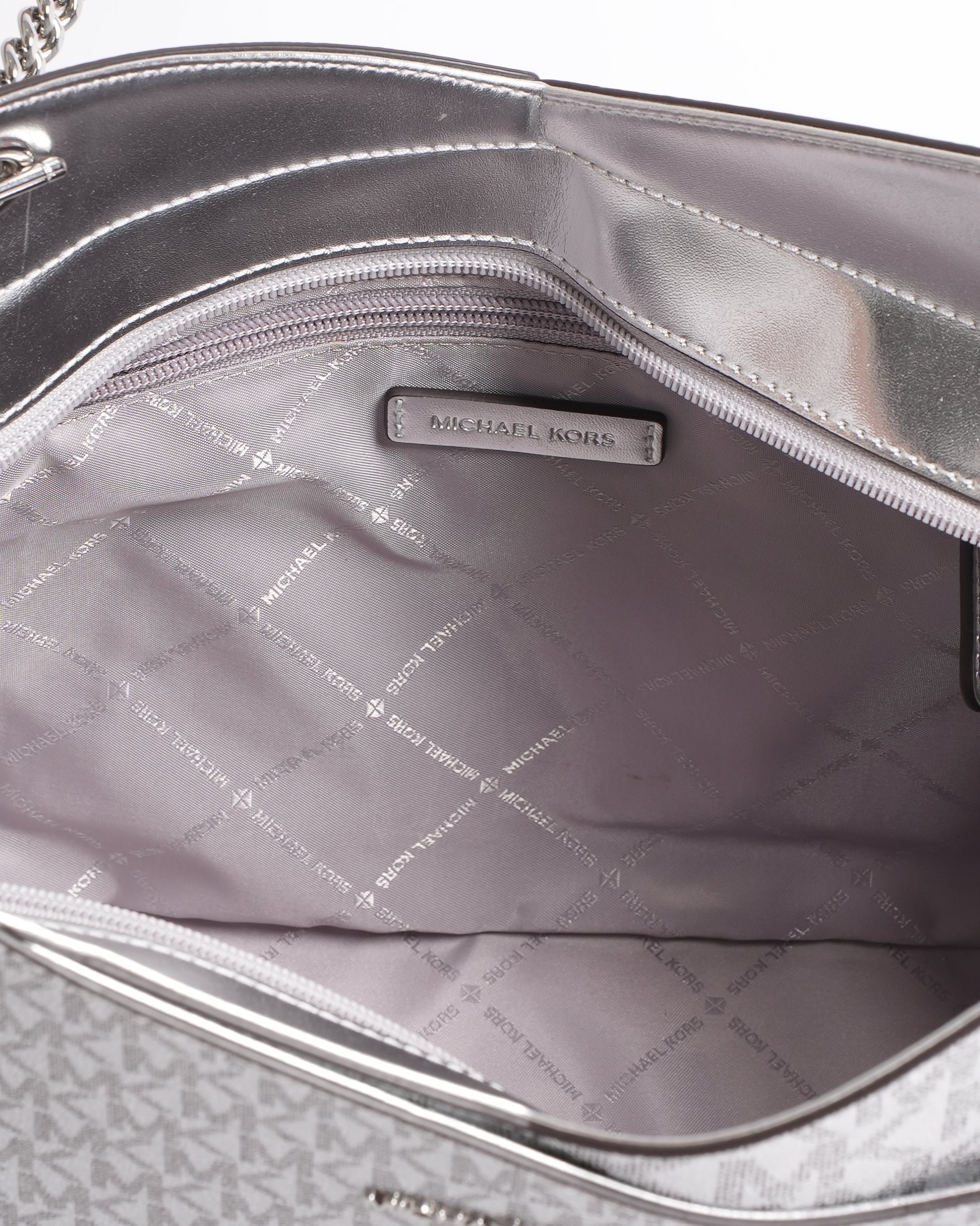 New Michael Kors Large Tote in Signature Monogram Canvas