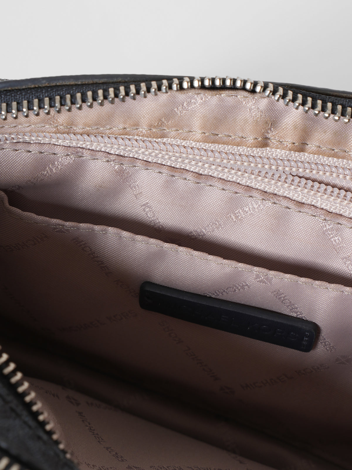 Michael kors Ombre Monogram Camera Bag