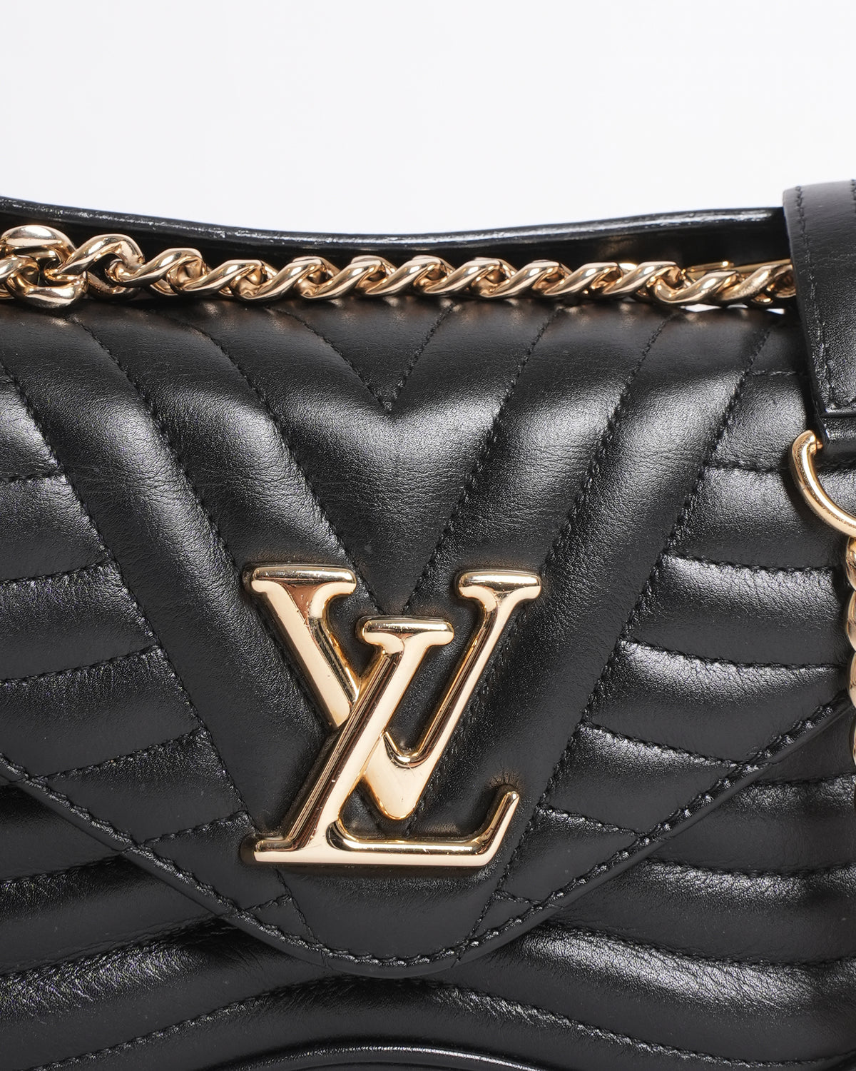 Louis Vuitton Black Leather Wave Chain PM Bag