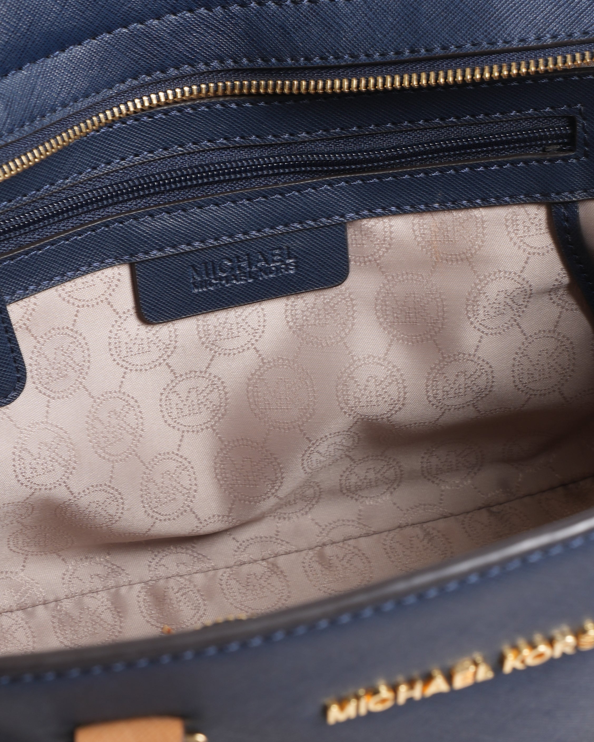 Michael Kors selma medium satchel bag