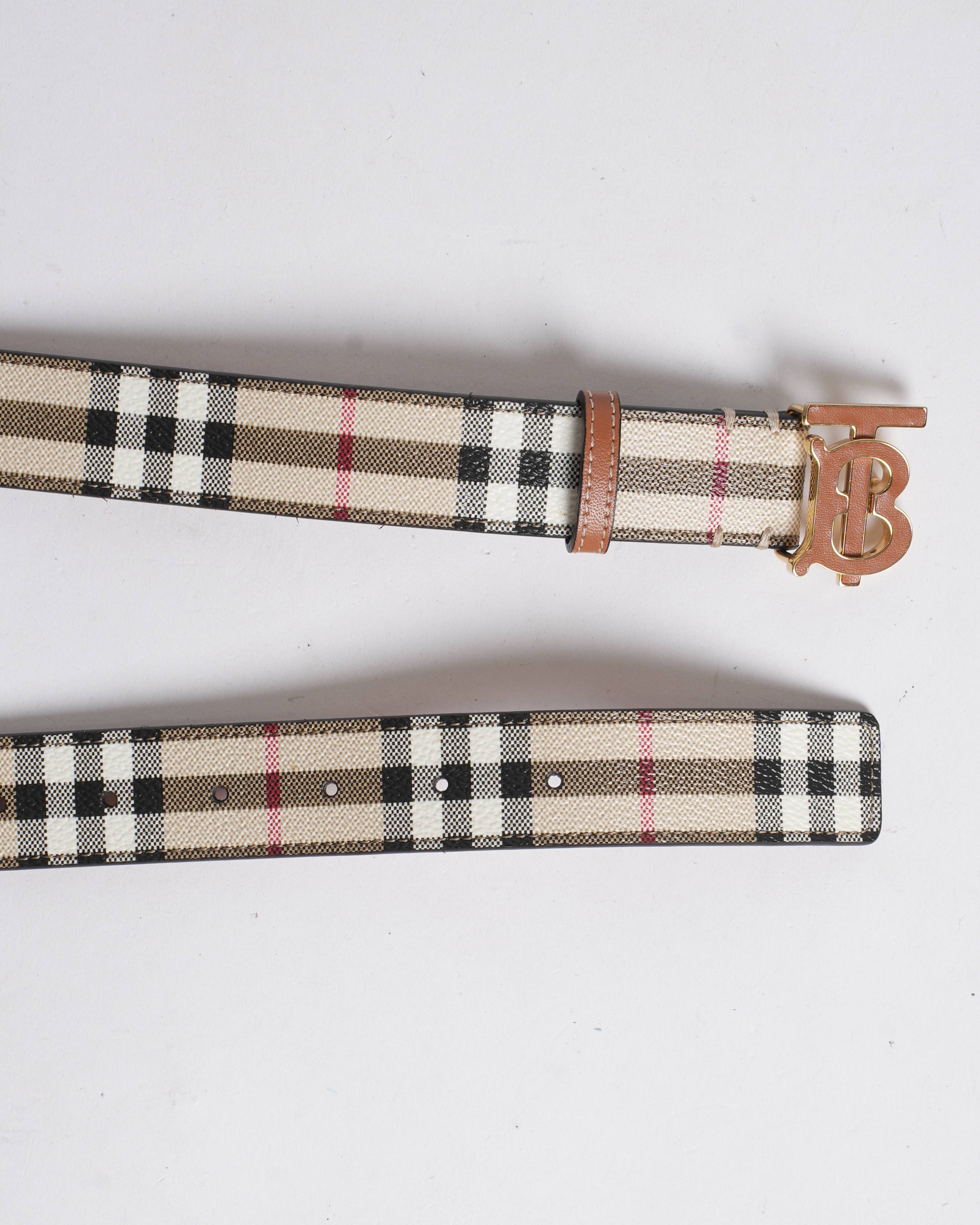 New Burberry  Nova Check Pattern Reversible Leather Belt