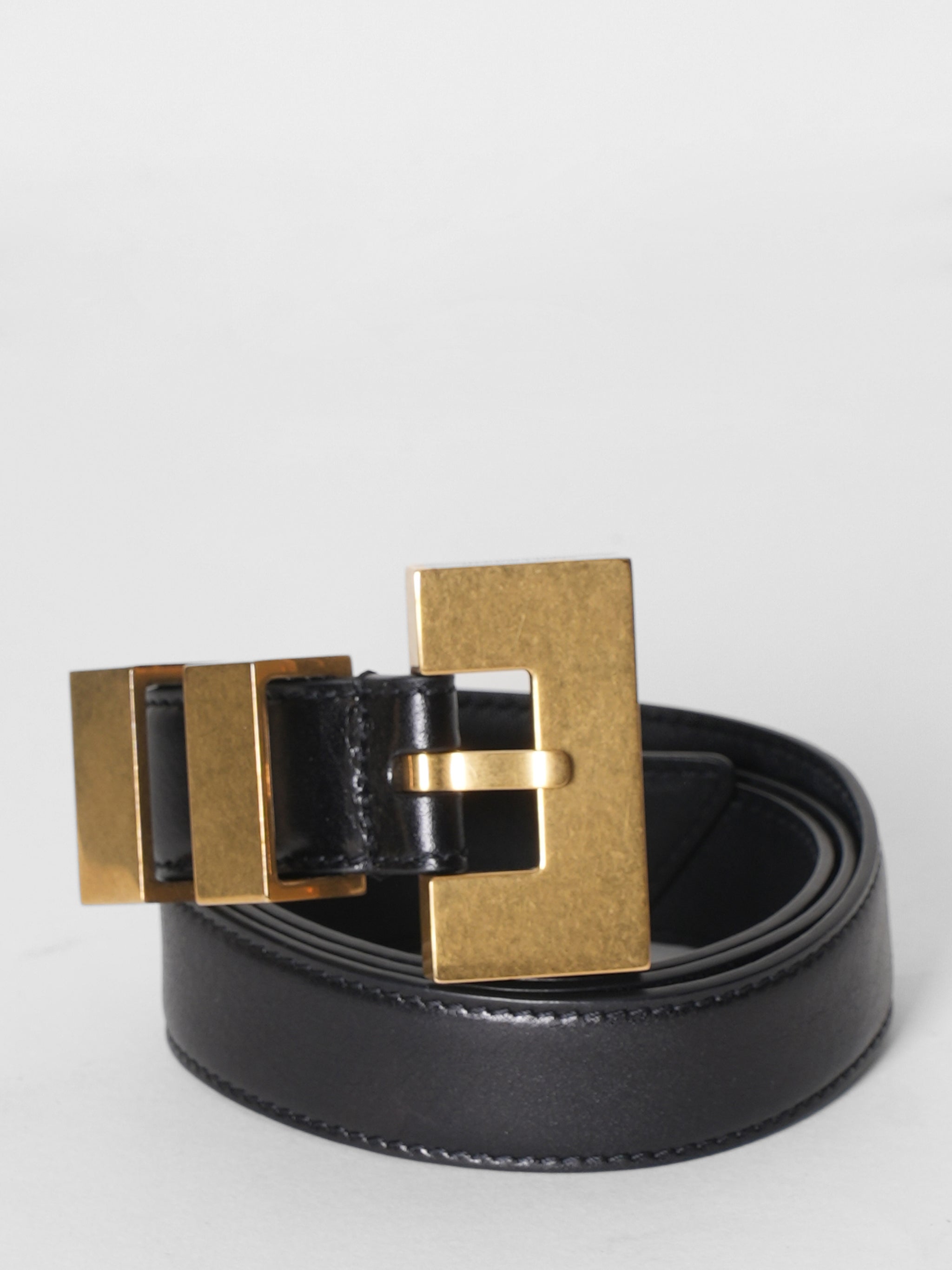 Saint Laurent Classic Passant Belt