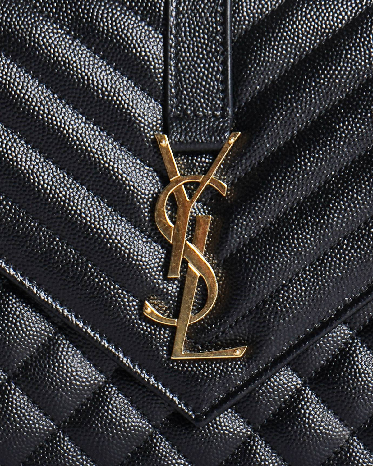 Saint Laurent Medium Envelope Shoulder Bag