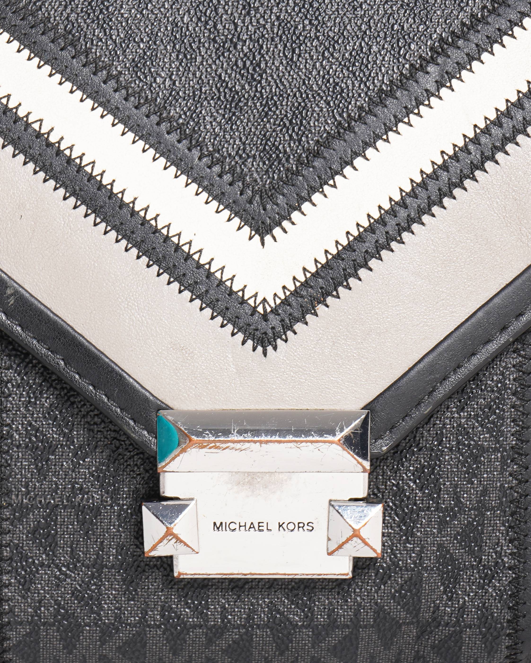 Michael Kors 
Whitney Color Medium Shoulder bag