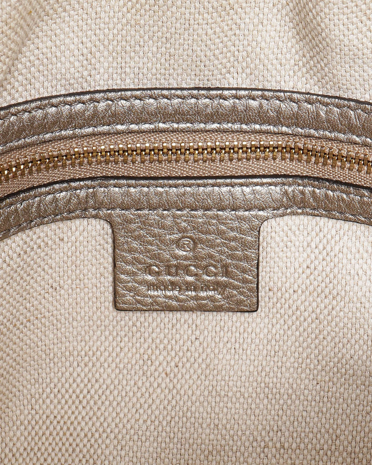 Gucci metallic leather soho chain shoulder bag