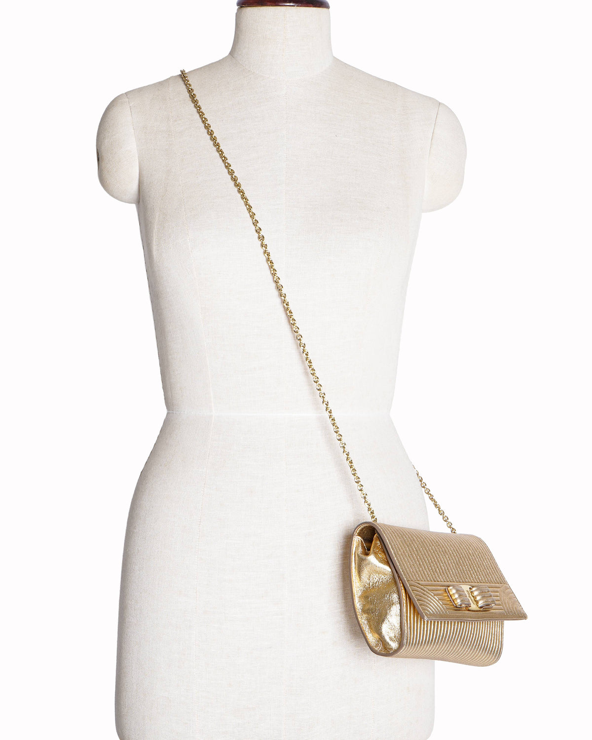 Salvatore Ferragamo Metallic Gold Leather Vara Bow Chain Crossbody Bag