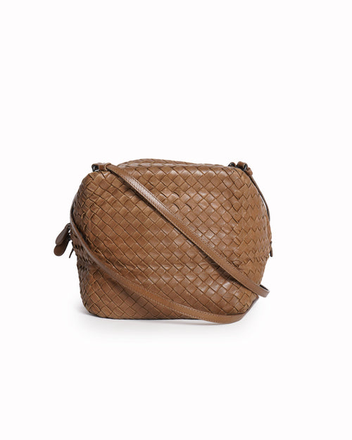 Bottega Veneta 
Intrecciato Shoulder Bag