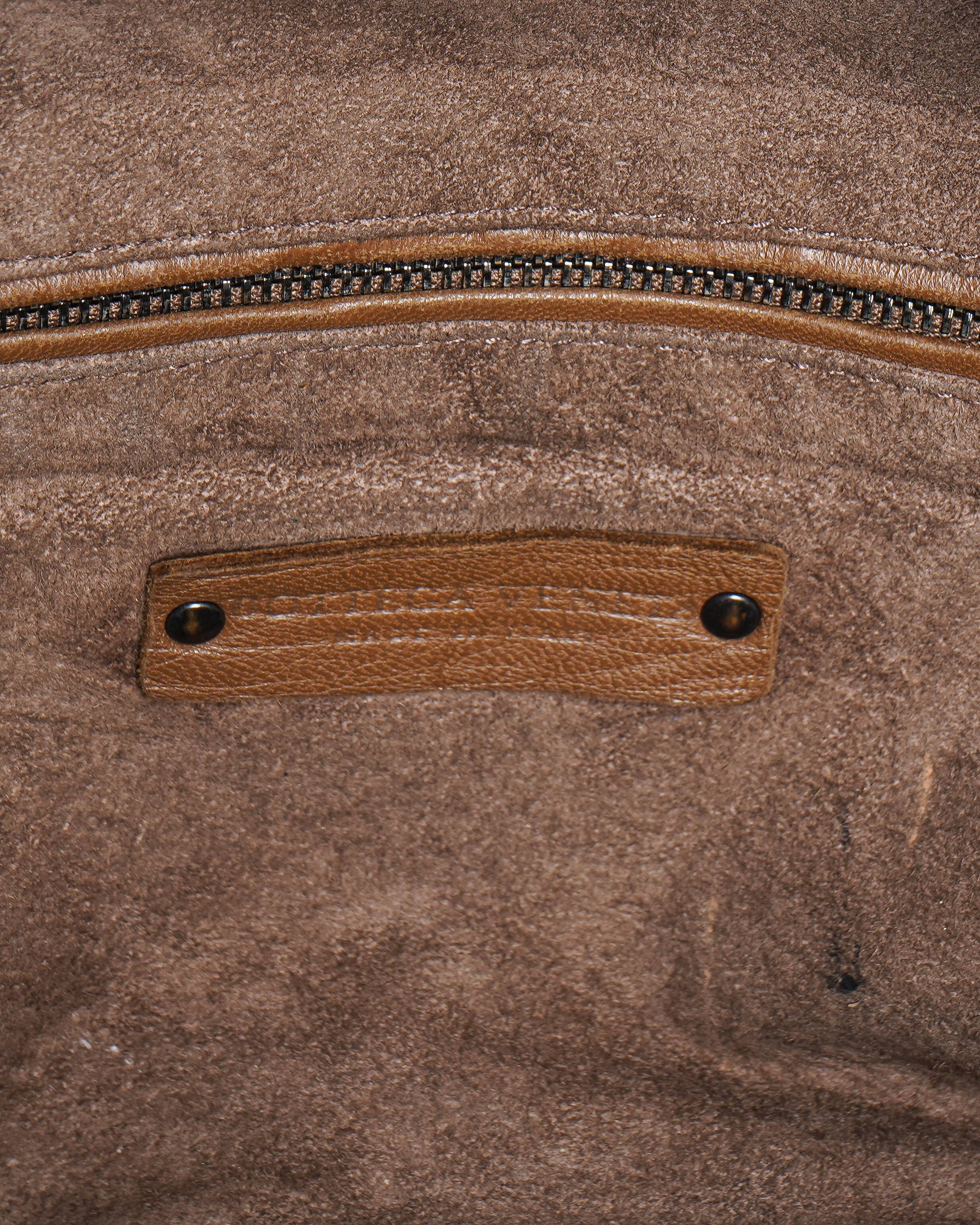 Bottega Veneta 
Intrecciato Shoulder Bag