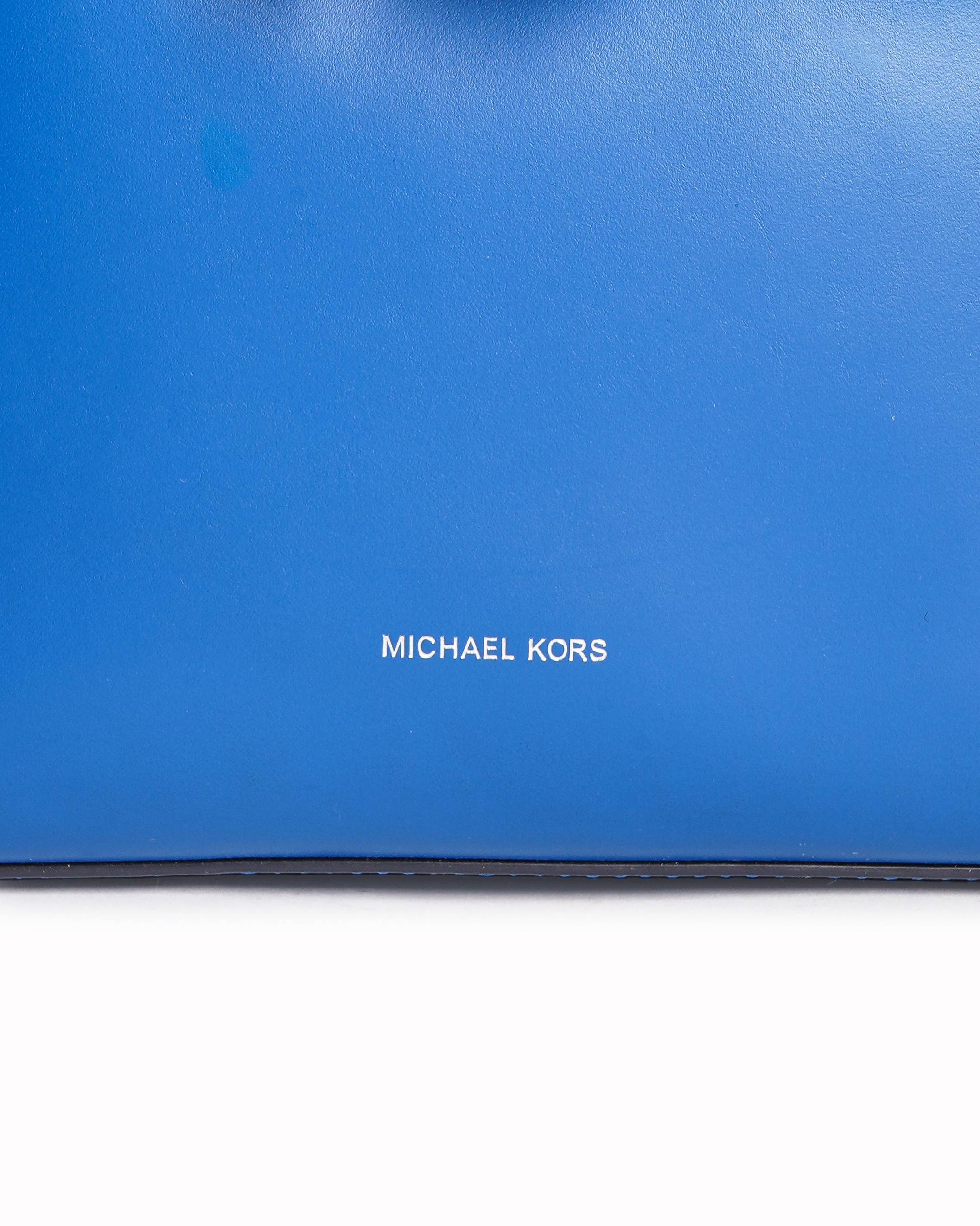 Michael Kors Blakely Medium Leather Bucket Bag