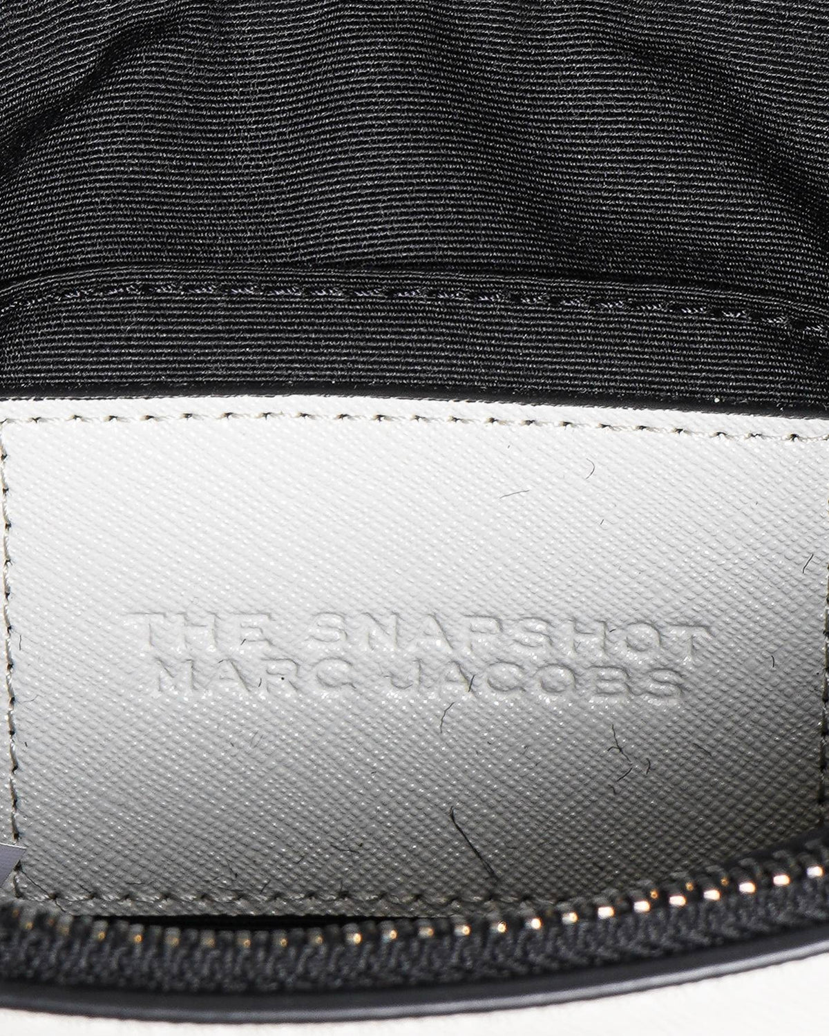 The marc jacobs mini snapshot crossbody bag
