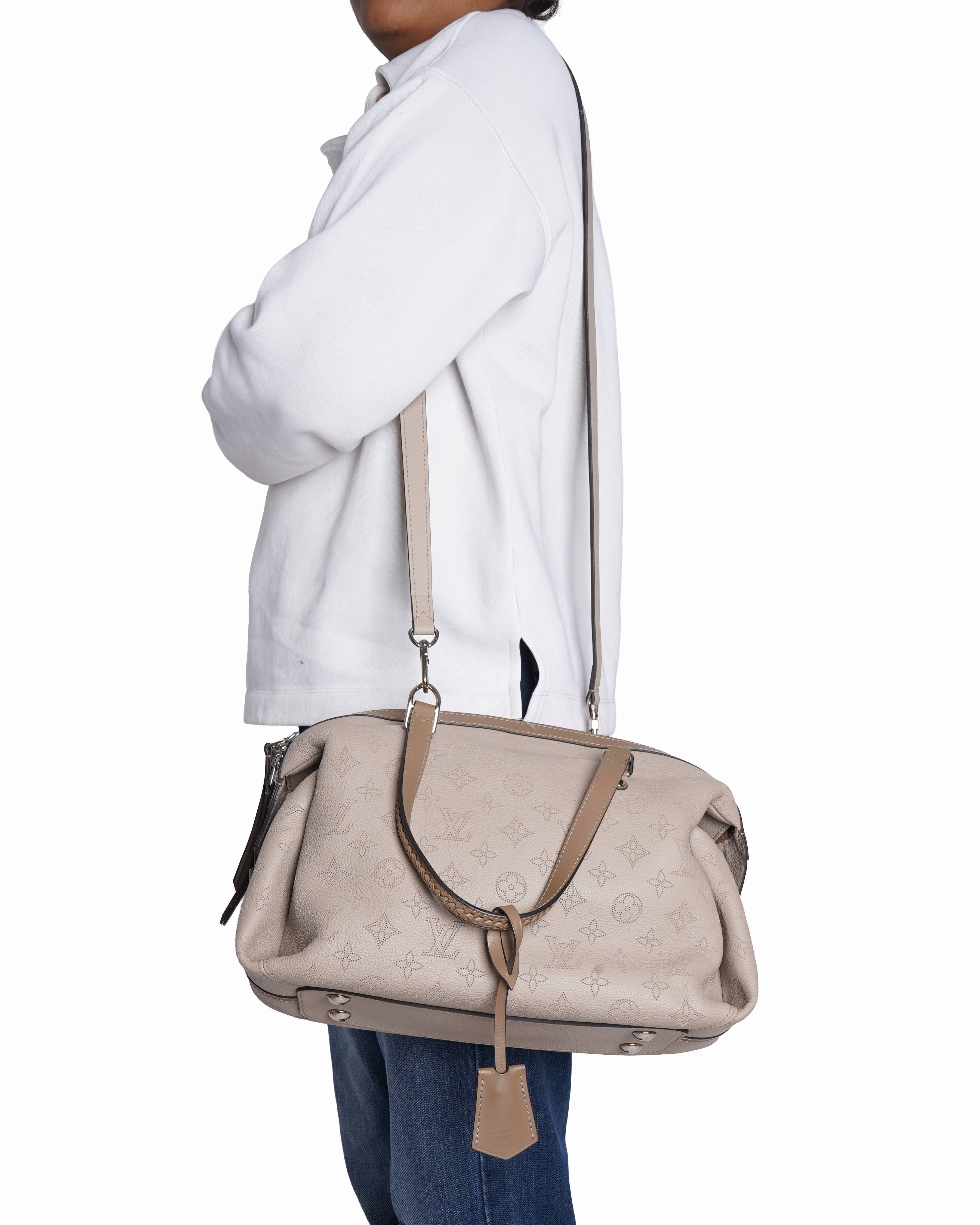 Louis vuitton asteria mahina shoulder bag