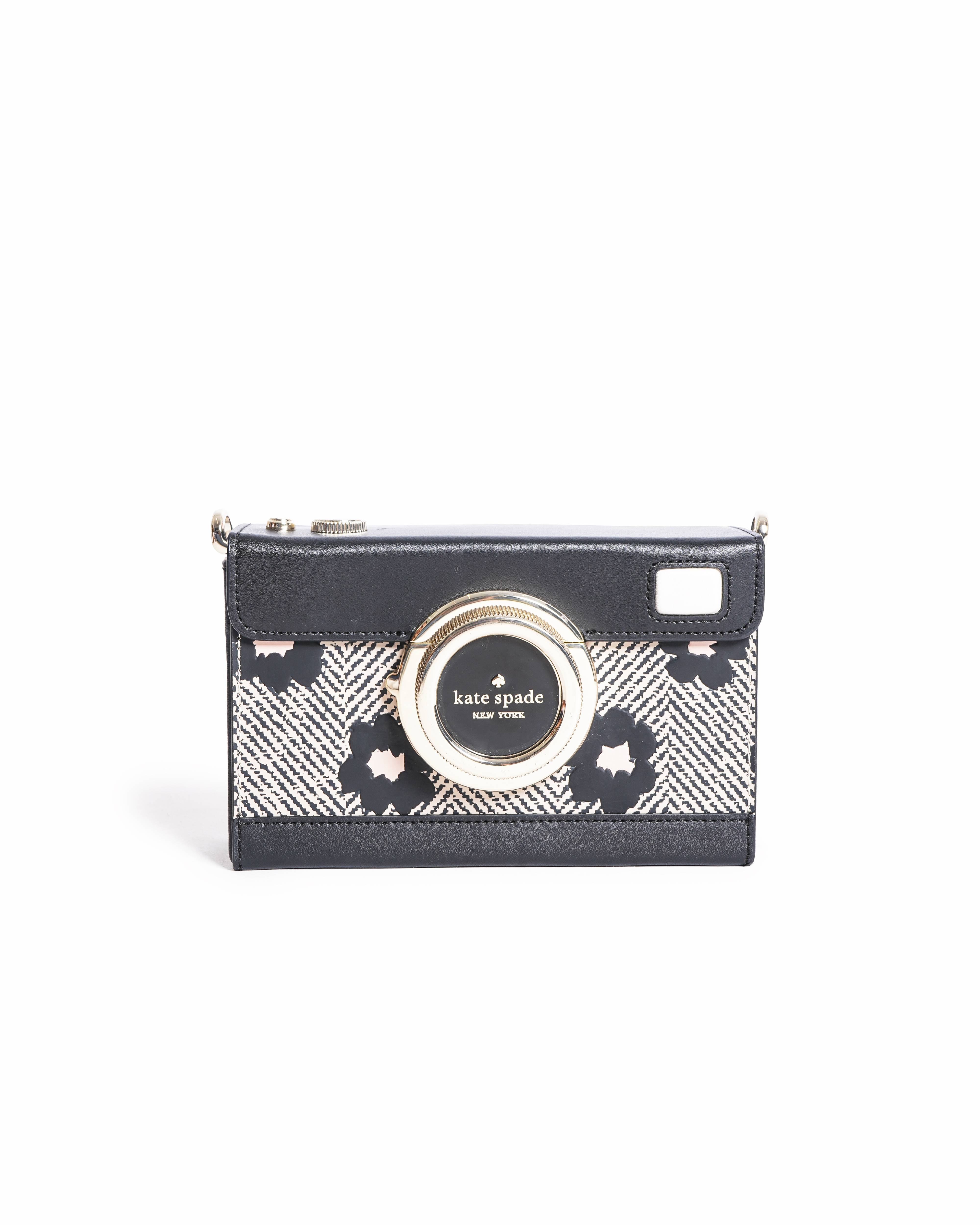 Kate Spade 
Snap Camera Crossbody In Herrington Bone