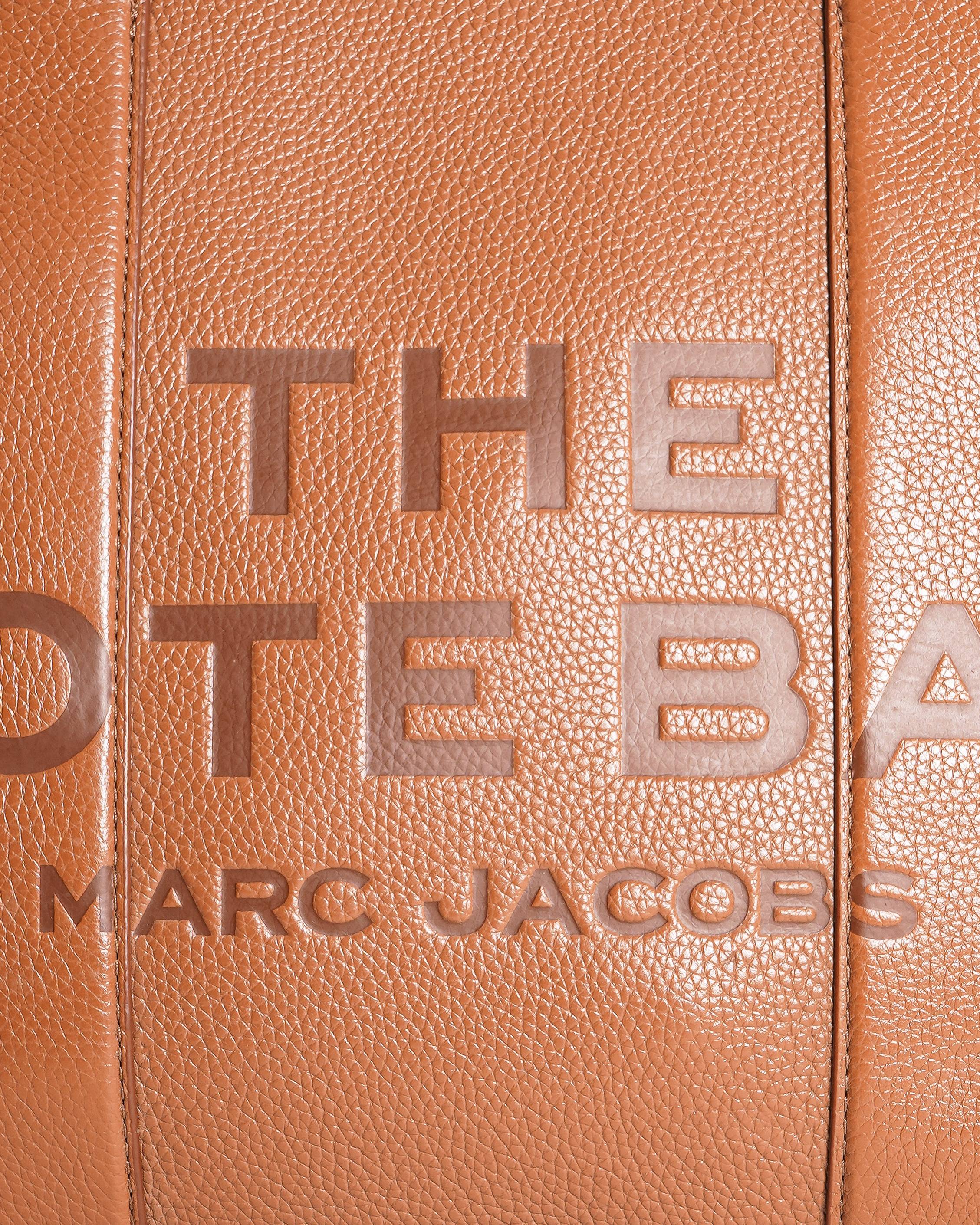 Marc jacobs 
Leather large tote bag