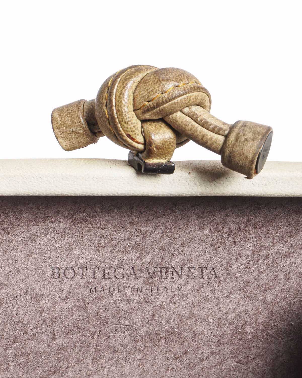 Bottega Veneta Cream Stitched Leather Knot Clutch