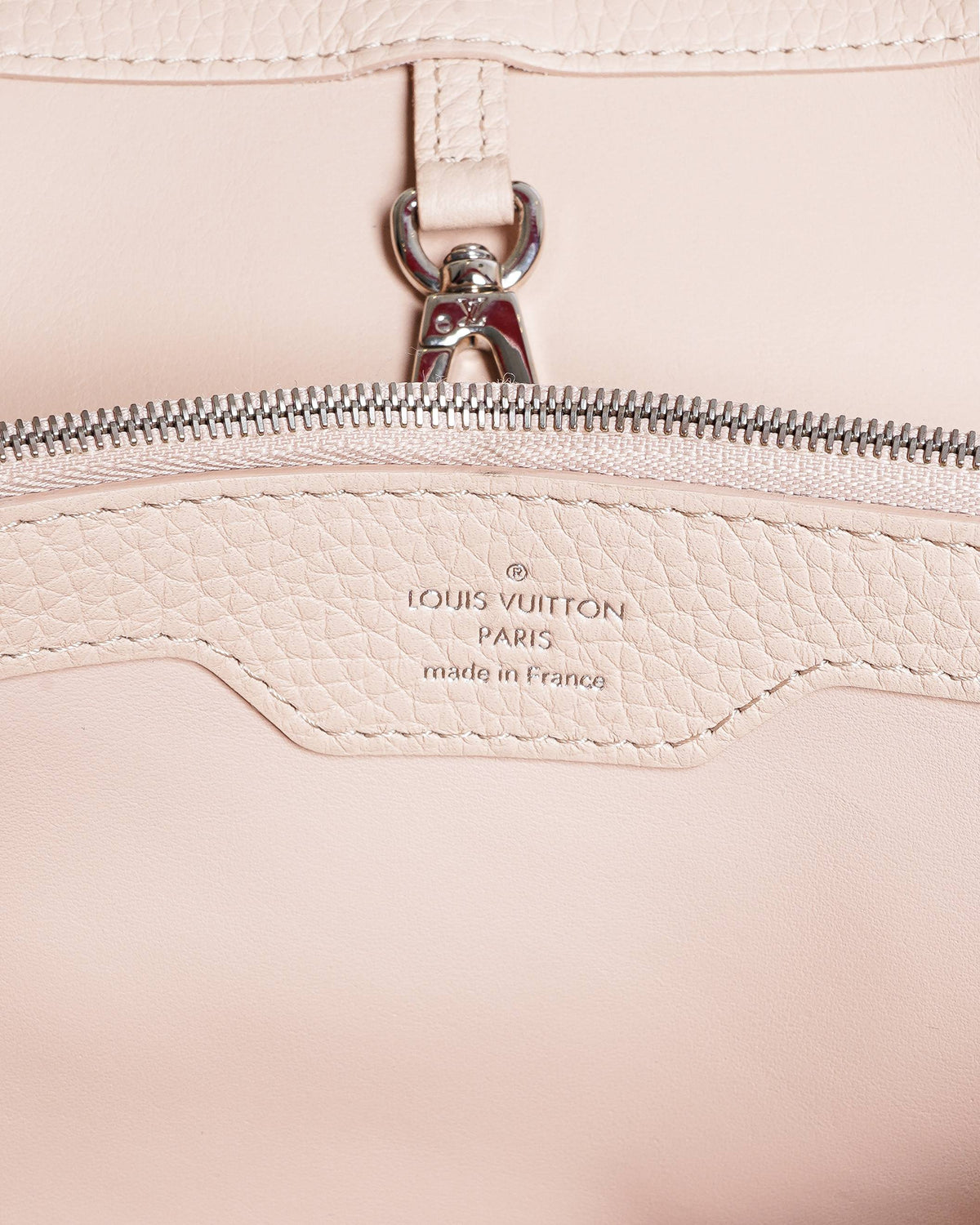 Louis Vuitton Litchi Taurillon Leather Capucines MM Bag