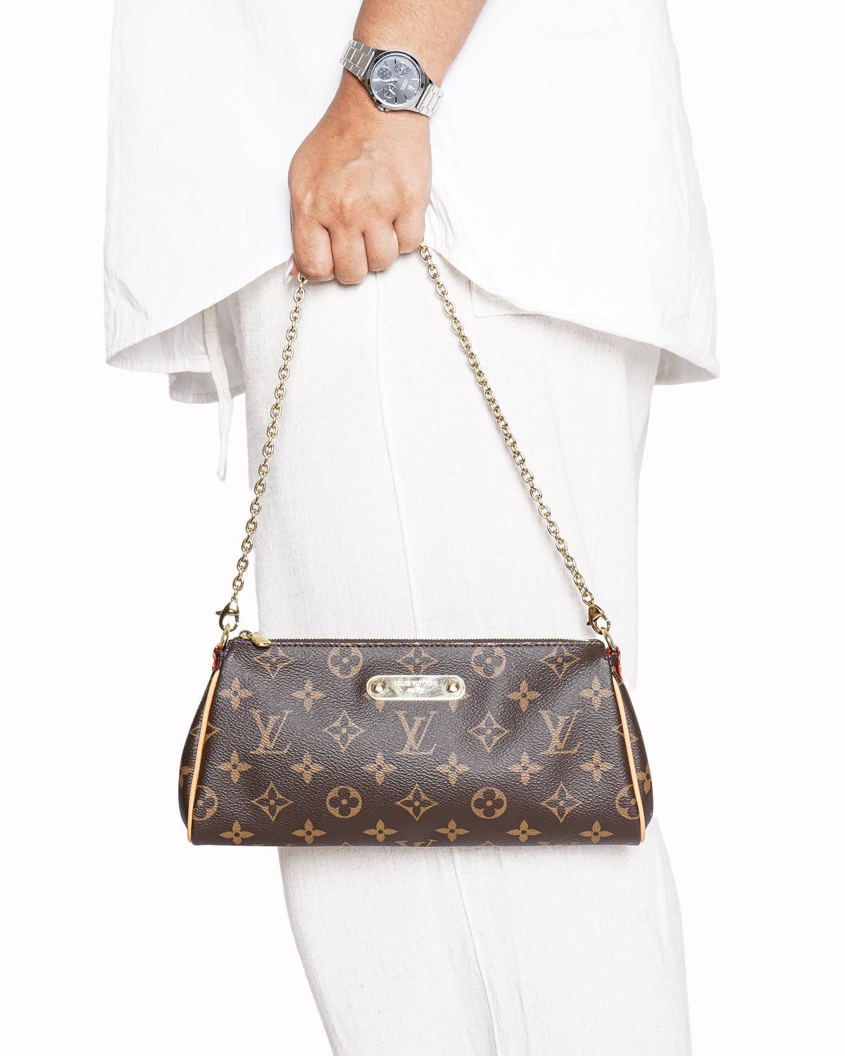 Louis Vuitton Monogram Liv Pochette