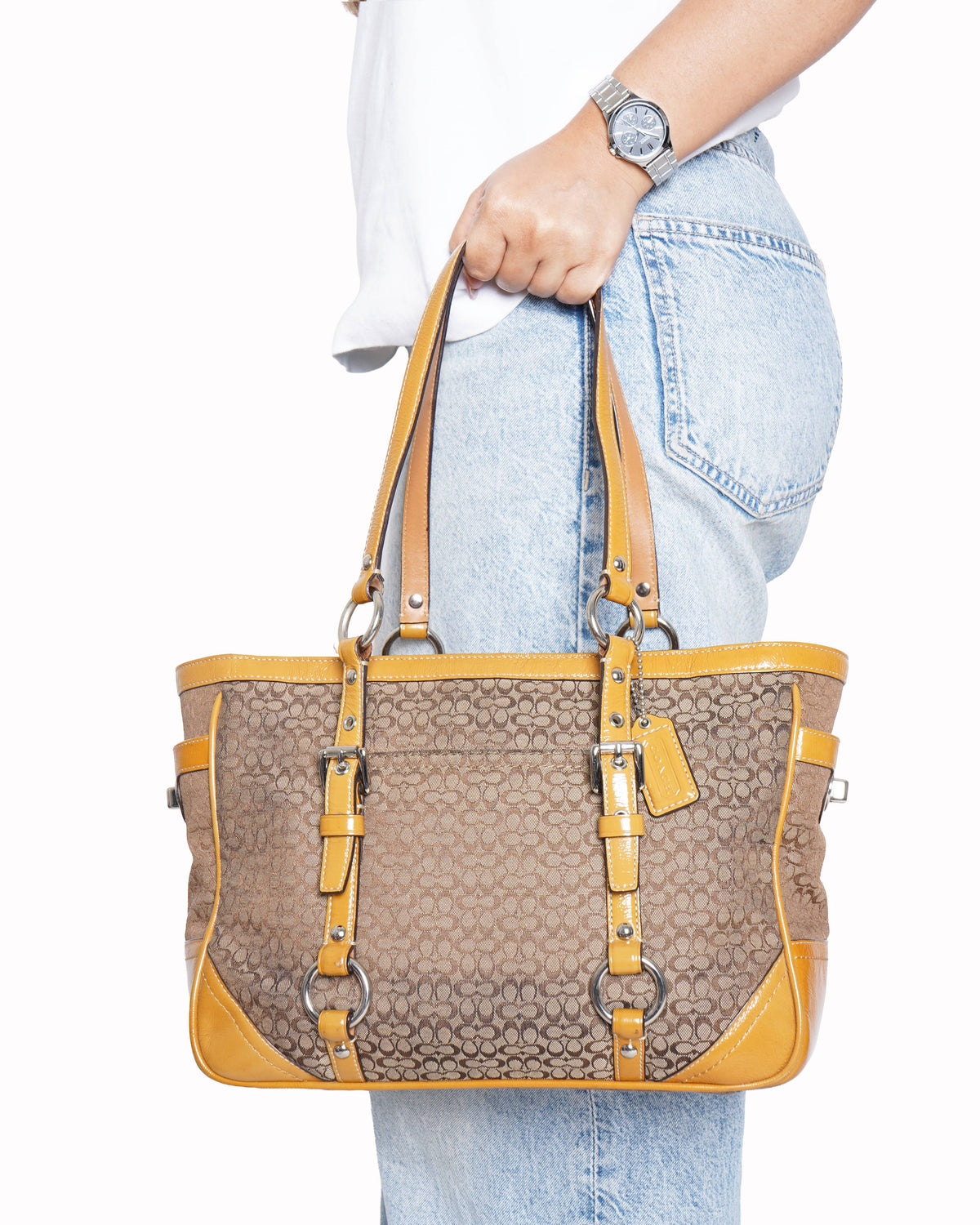 Coach canvas tote bag in brown