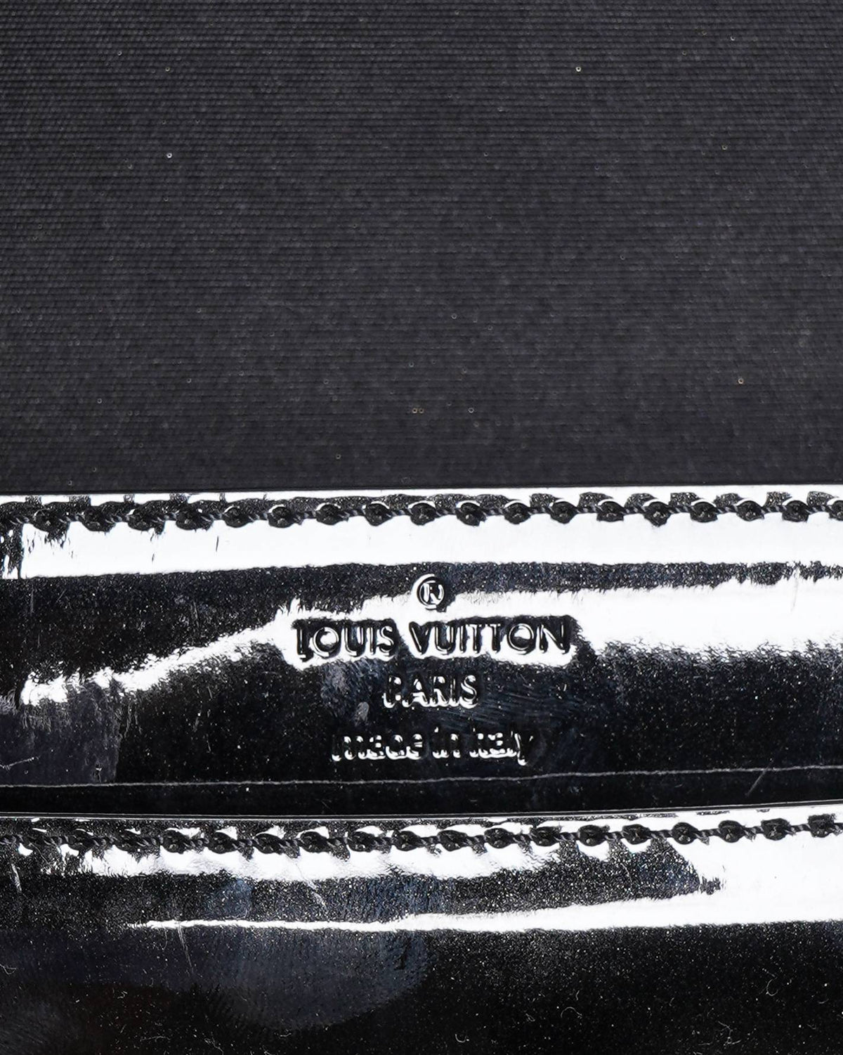 Louis Vuitton Vernis Louise Clutch
