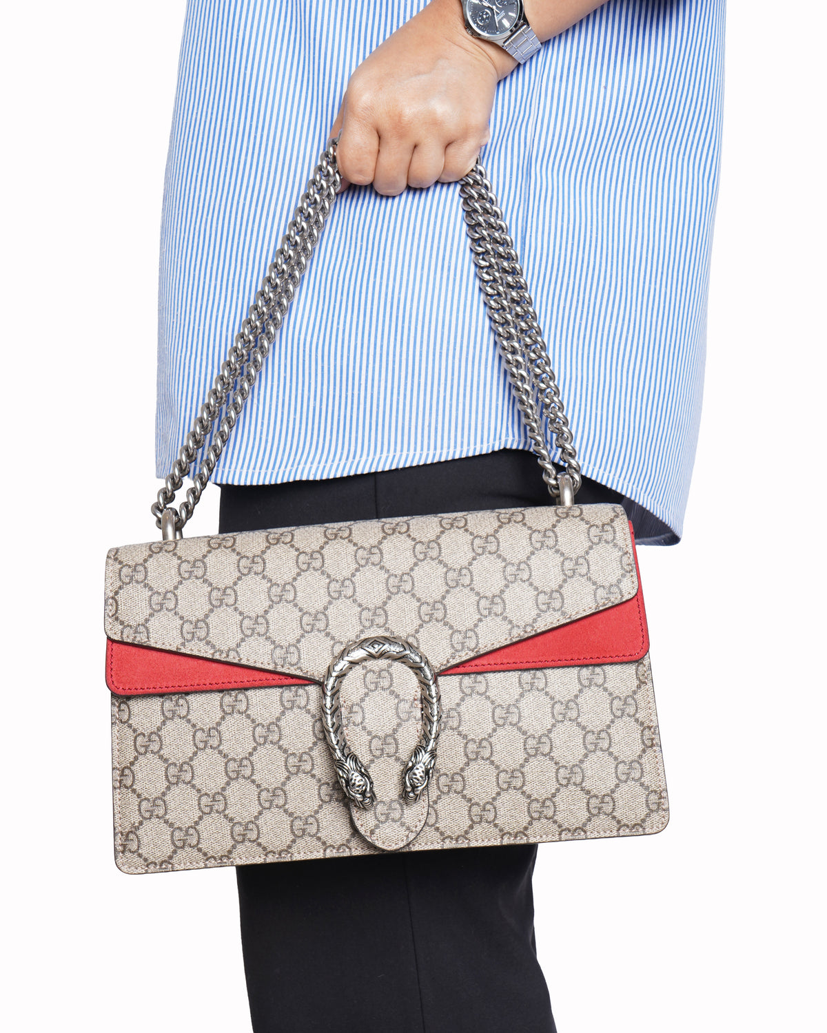 Gucci 
Beige Dionysus Medium Shoulder Bag