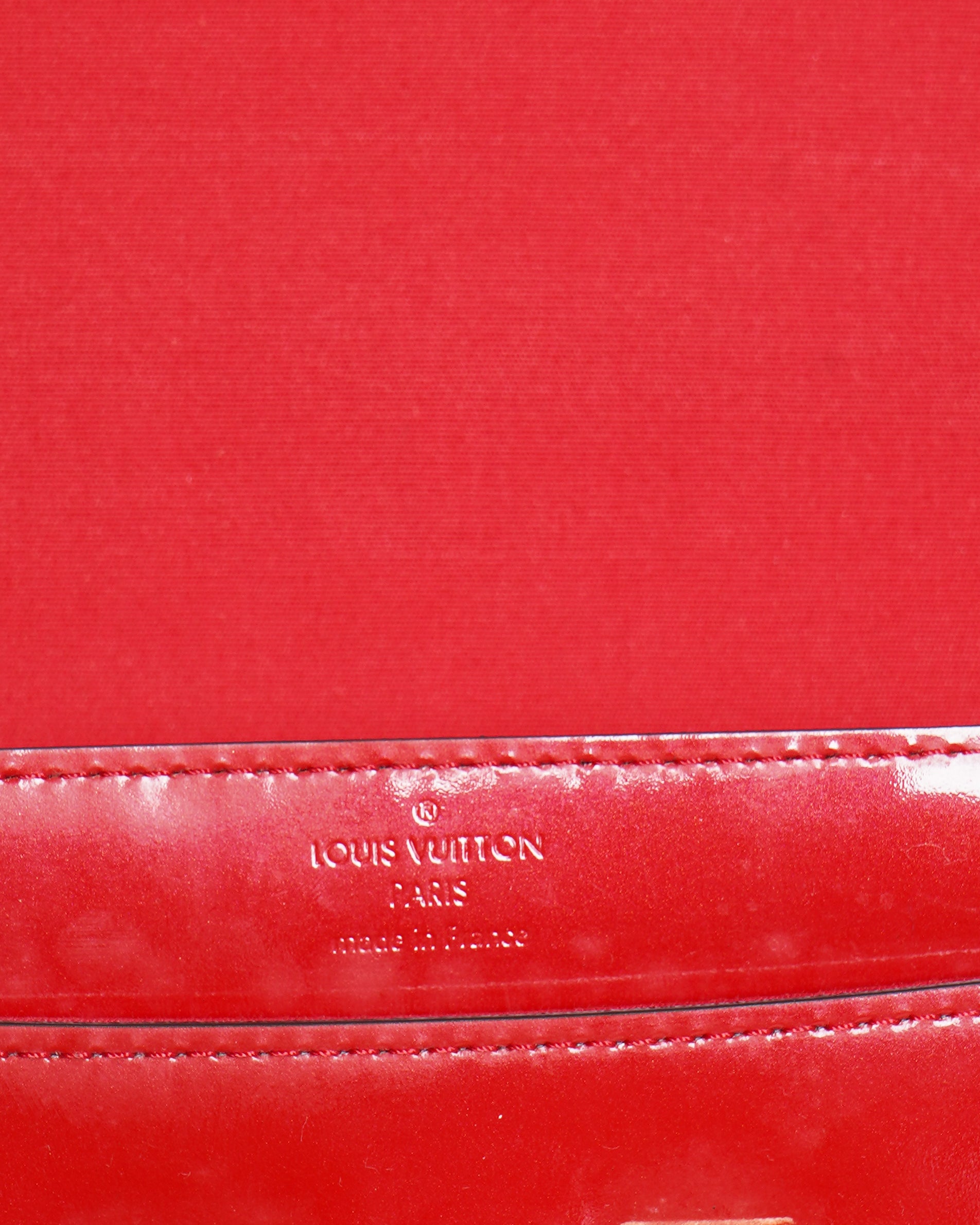 Louis vuitton red louise mm patent leather clutch